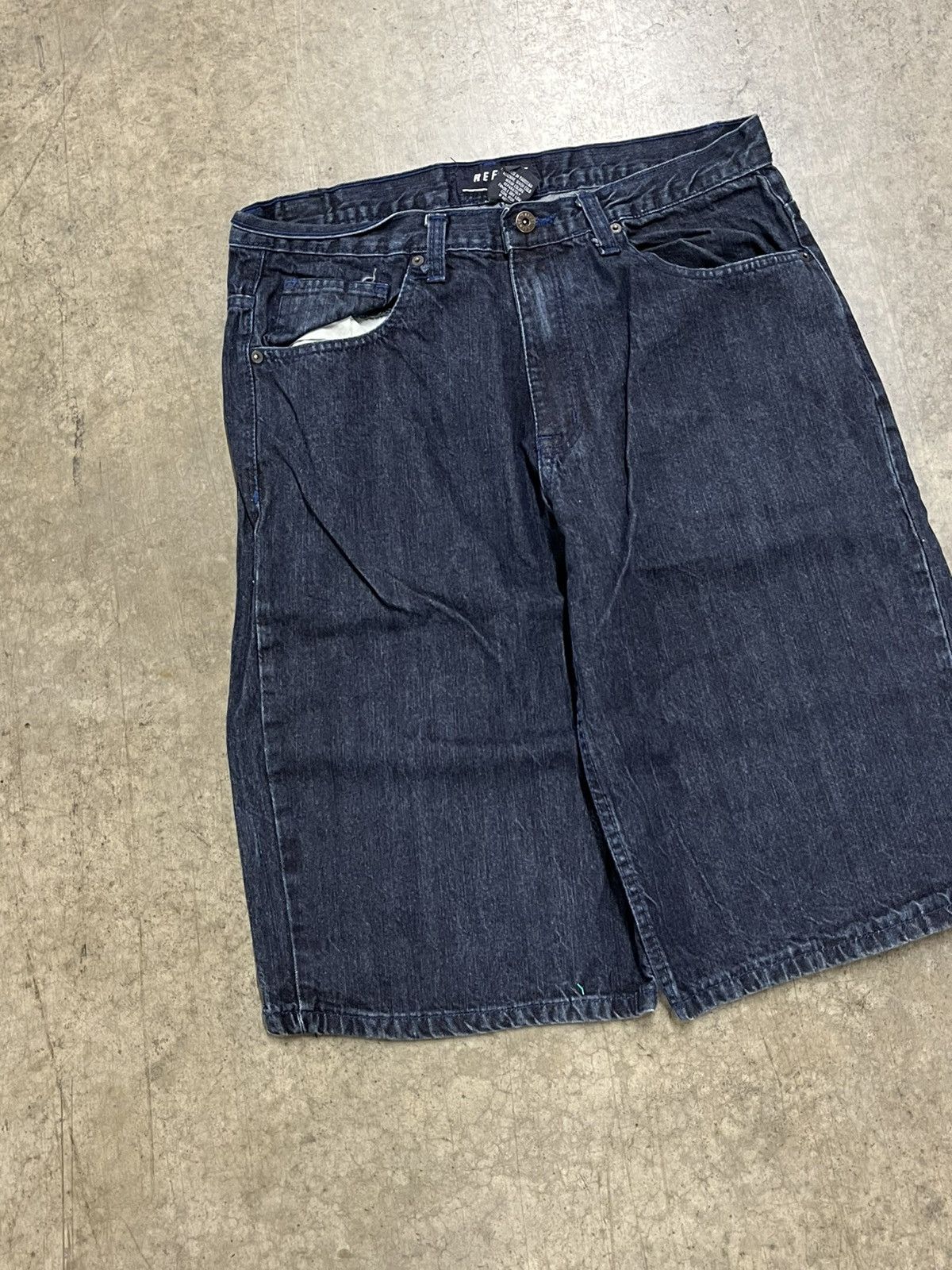 Southpole × Vintage Y2K jorts baggy fit embroidered southpole Jnco skater hype Size US 34 / EU 50 - 7 Thumbnail