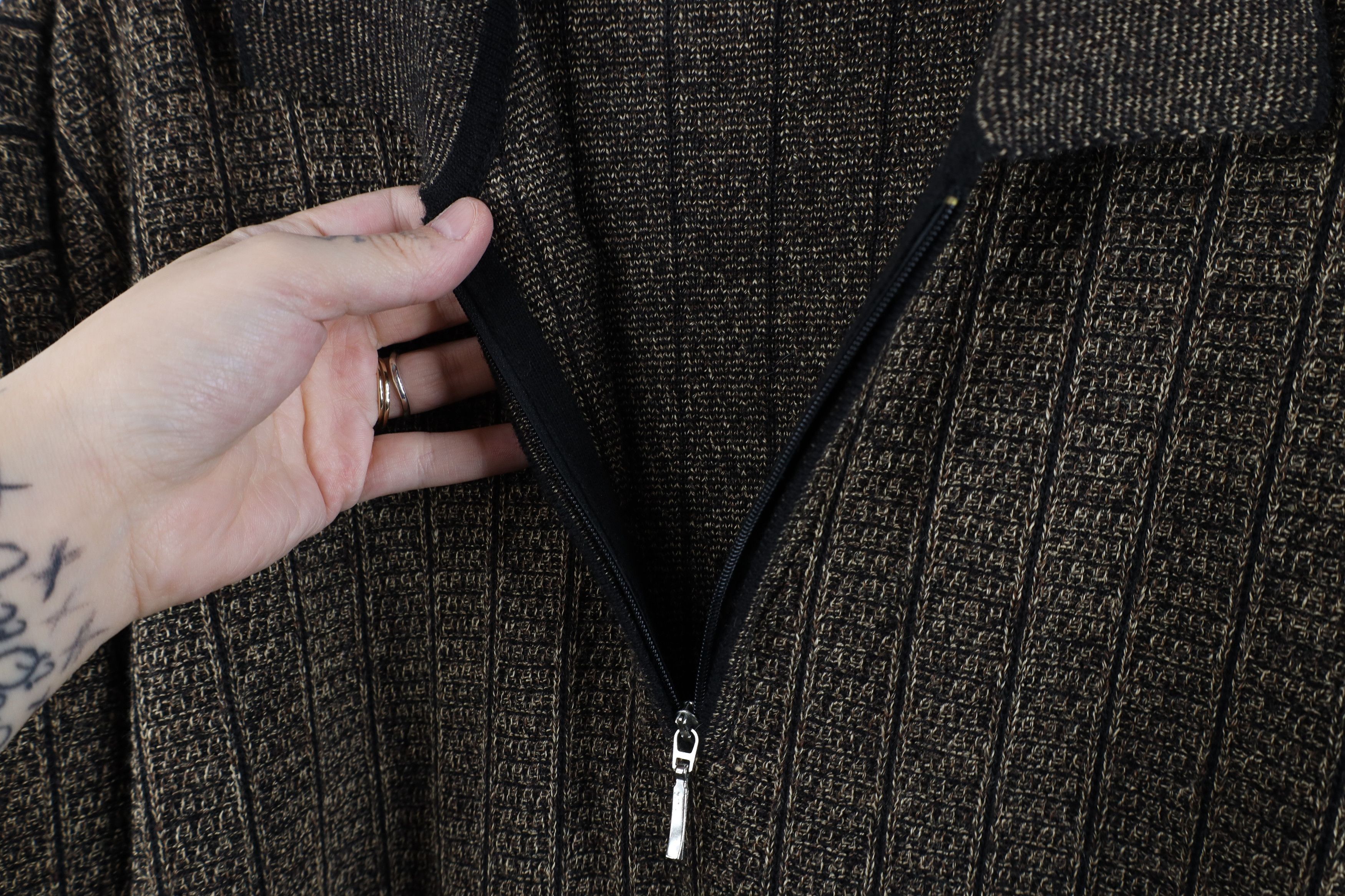 Vintage Vintage 90s Streetwear Knit Half Zip Collared Sweater Size US XL / EU 56 / 4 - 5 Thumbnail