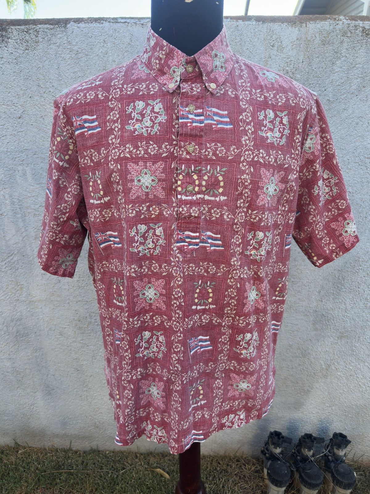 Reyn Spooner Rare Reyn Spooner Red First Hawaiian Bank 150 Year Men's L Size US L / EU 52-54 / 3 - 1 Thumbnail