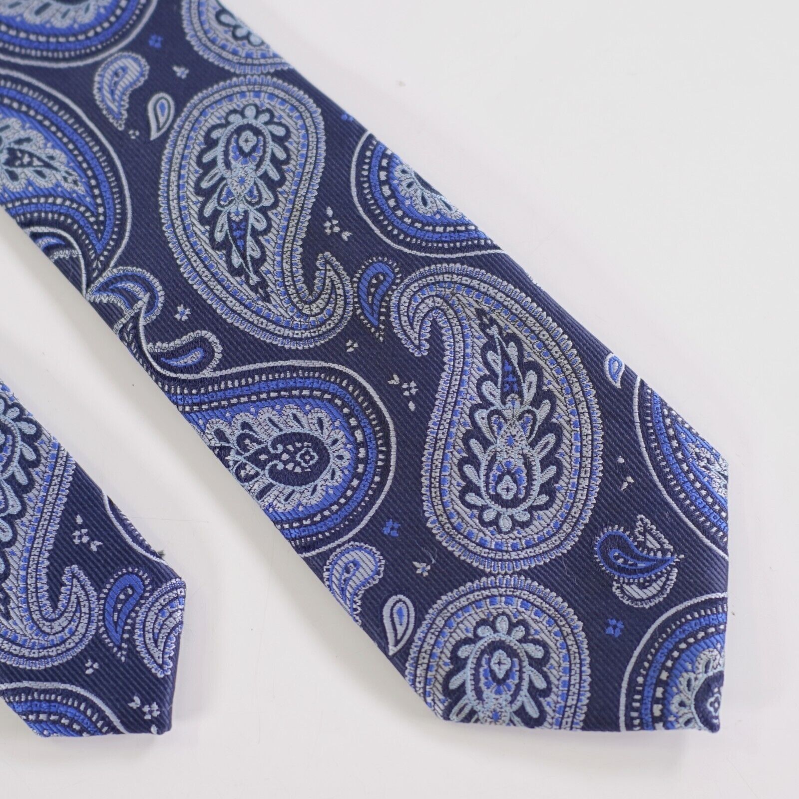 Designer Nick Graham Everywhere Blue Paisley Woven Polyester Long Ski Size ONE SIZE - 1 Thumbnail