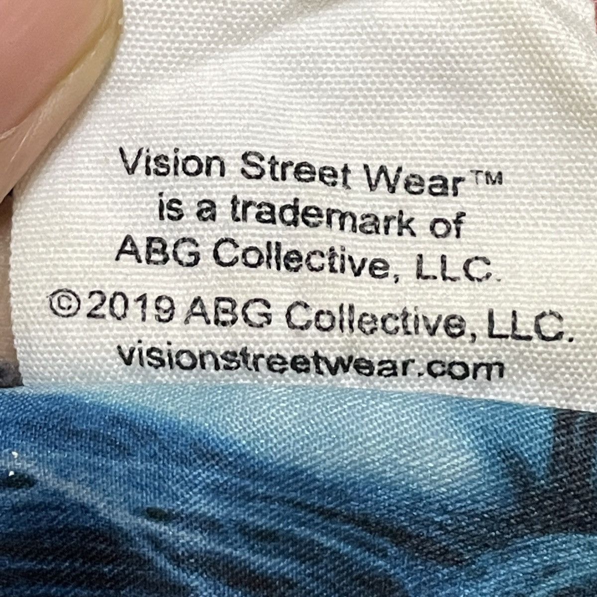Vision Streetwear Very Rare Design Brand Vision Street Wear Shirt 2019s Size US M / EU 48-50 / 2 - 10 Thumbnail