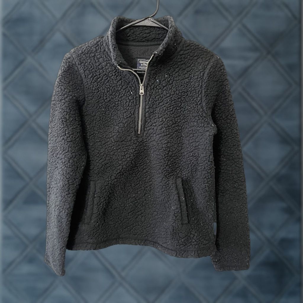 Abercrombie & Fitch Abercrombie & Fitch Black 1/4 Zip Pullover Sherpa Teddy Bear Women’s Sm Sweatshirt Size S / US 4 / IT 40 - 1 Thumbnail