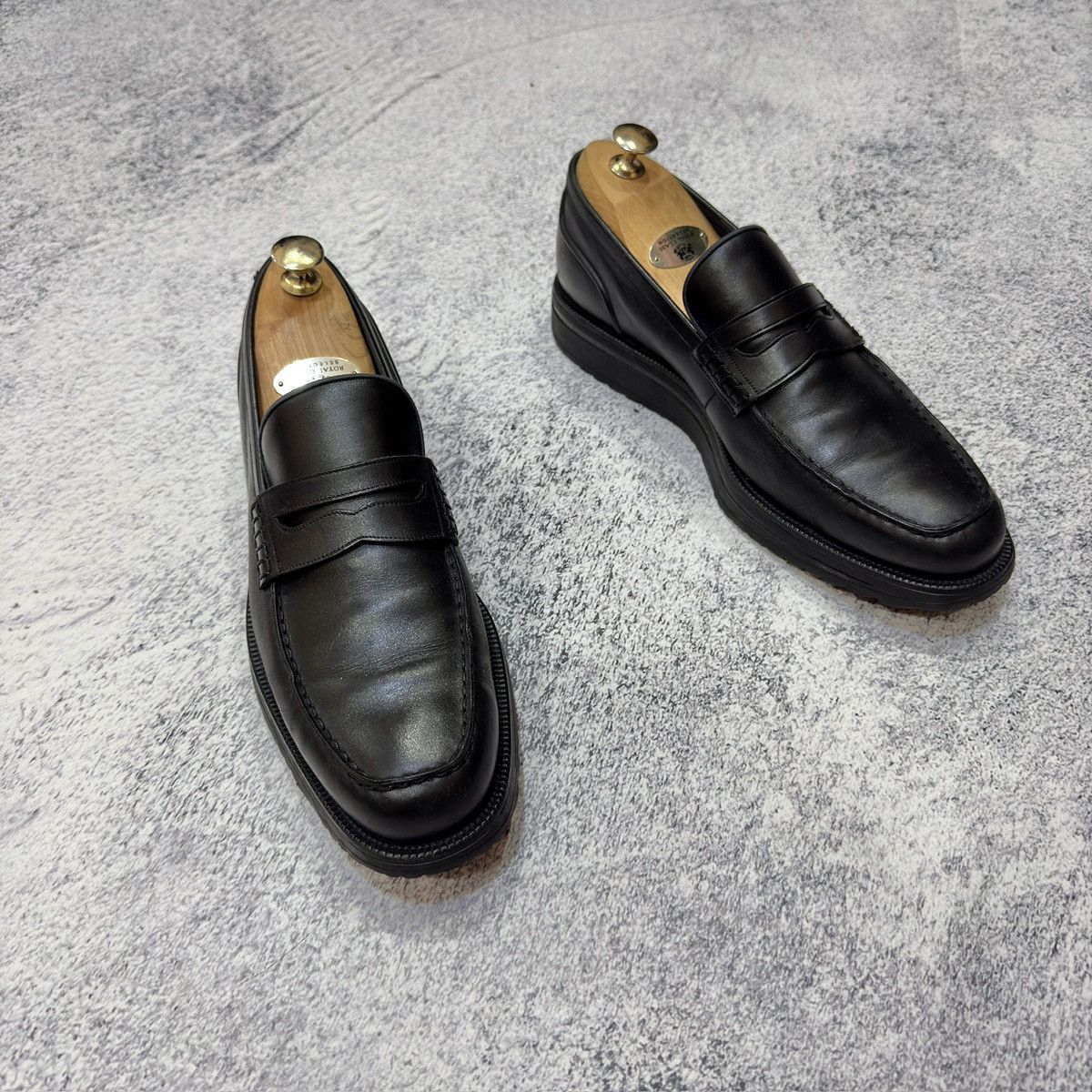 Bally Bally Bardony Black Leather Penny Loafers US9 UK8E EU42.5 Size US 9 / EU 42 - 3 Thumbnail