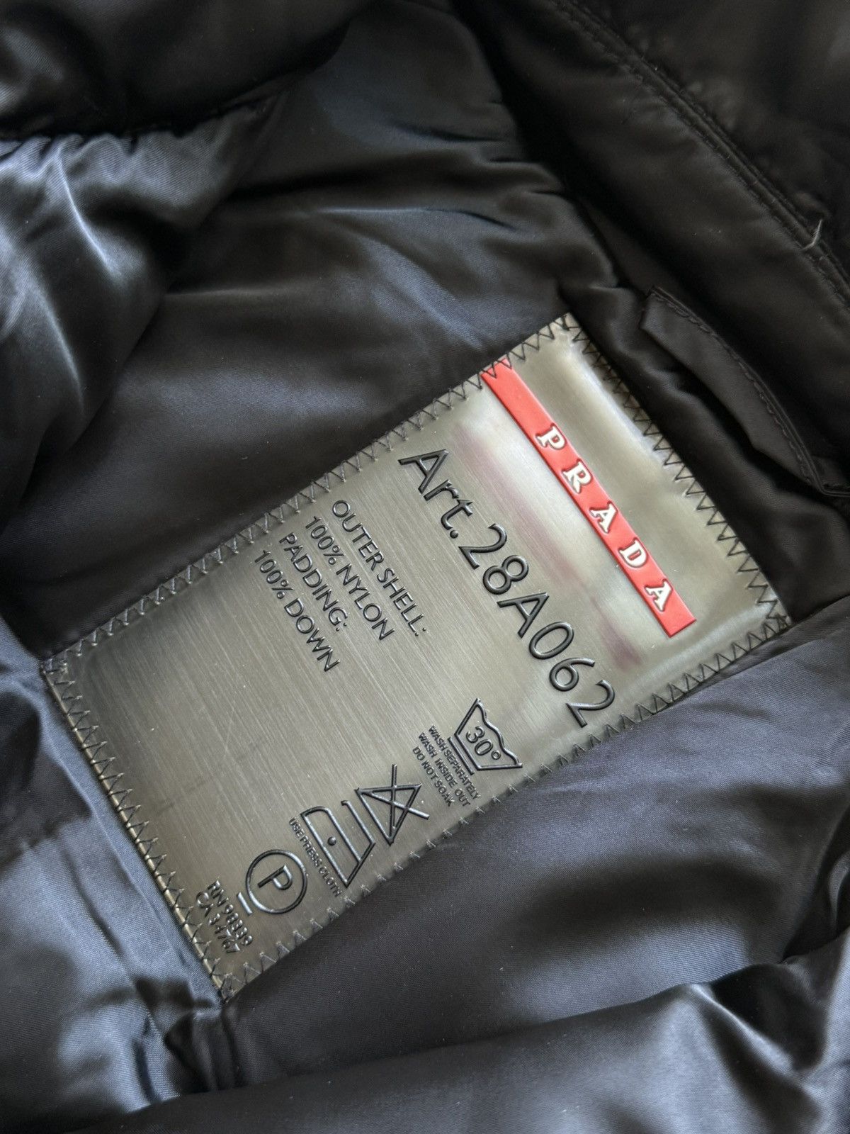 Prada Prada w’s down coat jacket Art. 28A062 Size M / US 6-8 / IT 42-44 - 5 Thumbnail