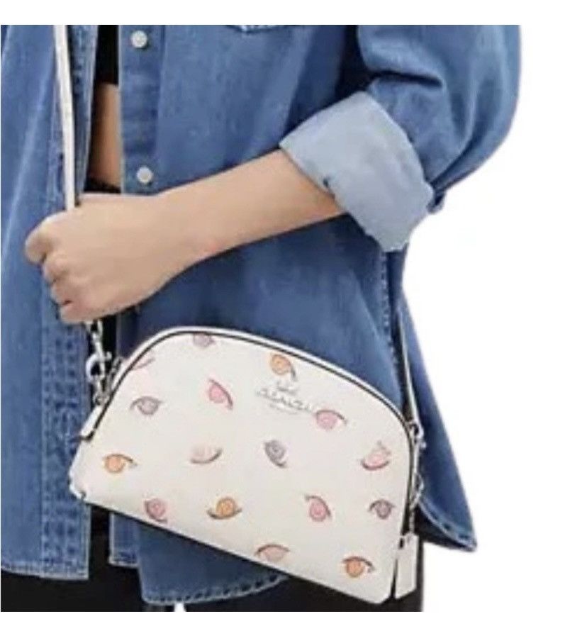 Coach Super cute coach snail design Size ONE SIZE - 6 Thumbnail