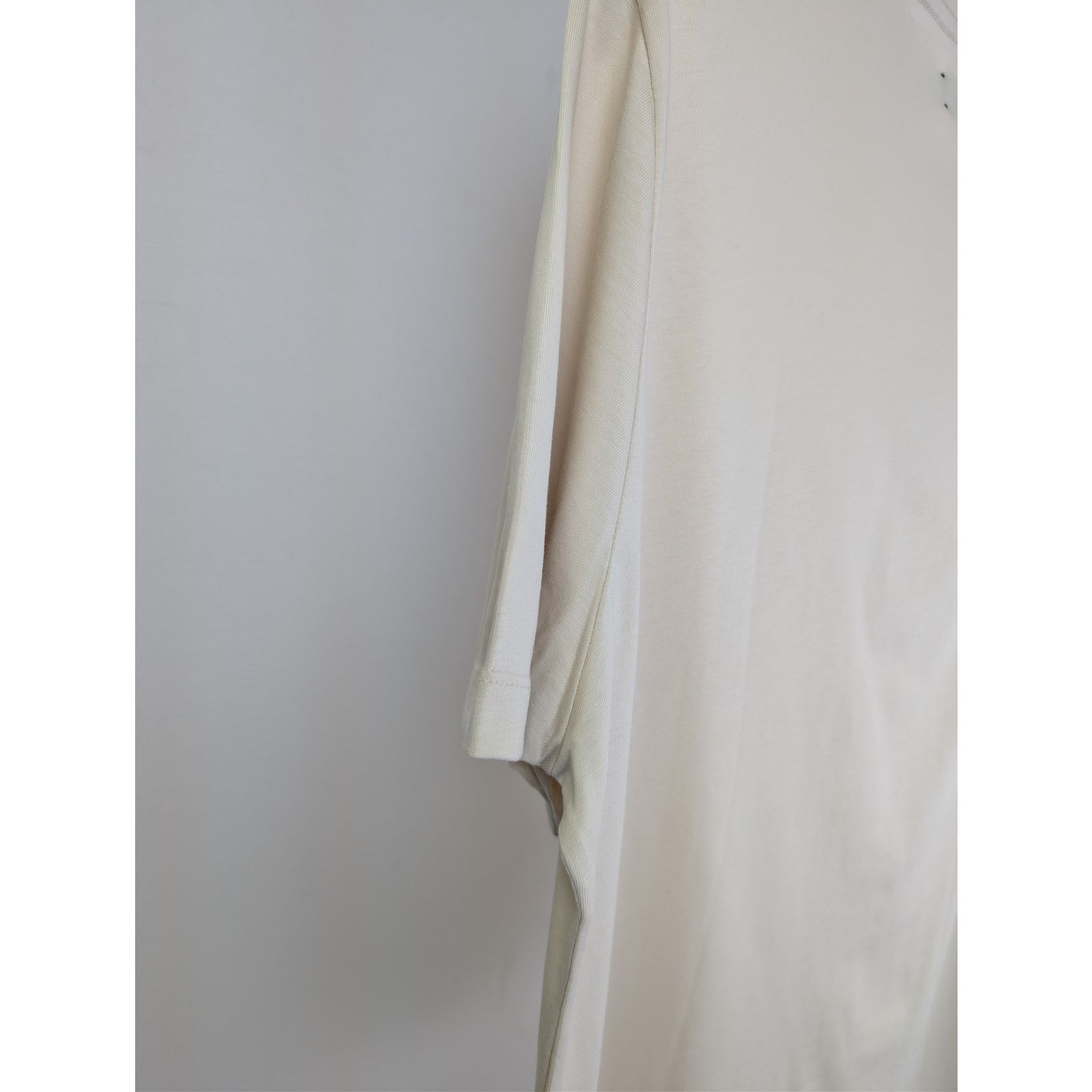 Amiri o1rshd1 Amiri Staggered Tee T-Shirt in Birch Size US XL / EU 56 / 4 - 15 Thumbnail
