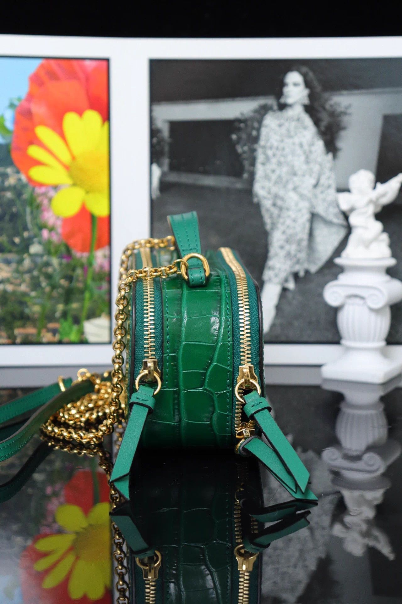 Chloe Chloé C Bag green crocodile embossed camera bag 16.5x13 Size ONE SIZE - 4 Thumbnail