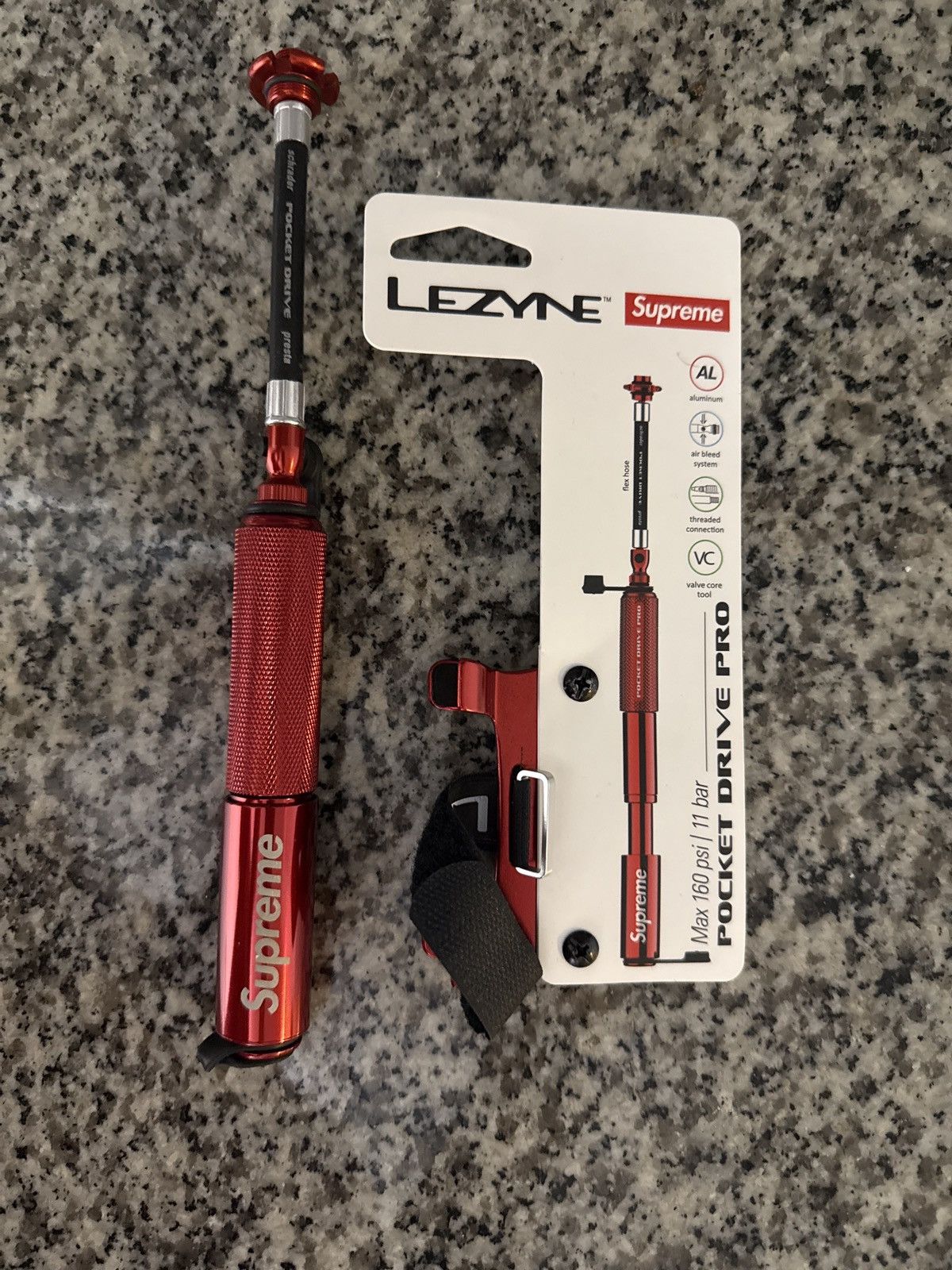 Supreme Supreme lezyne bike pump used once Size ONE SIZE - 1 Thumbnail
