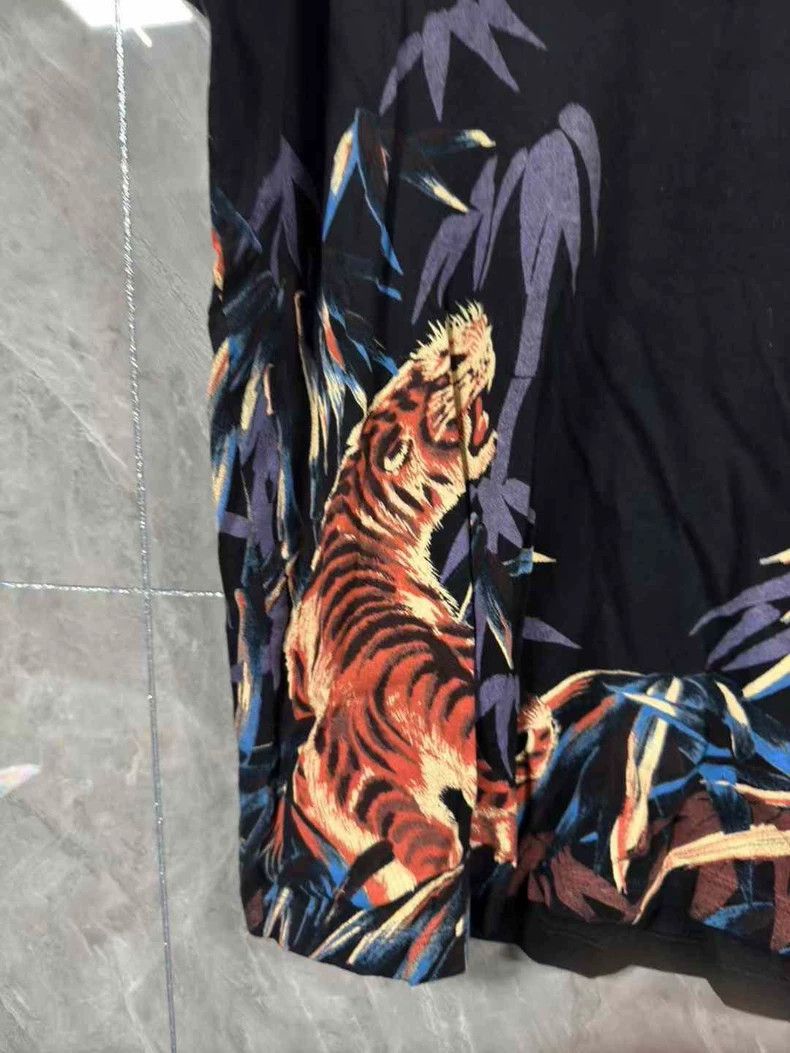 Yves Saint Laurent Saint Laurent Tiger Eagle Short Sleeve 2502-Nextarrow Size US M / EU 48-50 / 2 - 2 Thumbnail