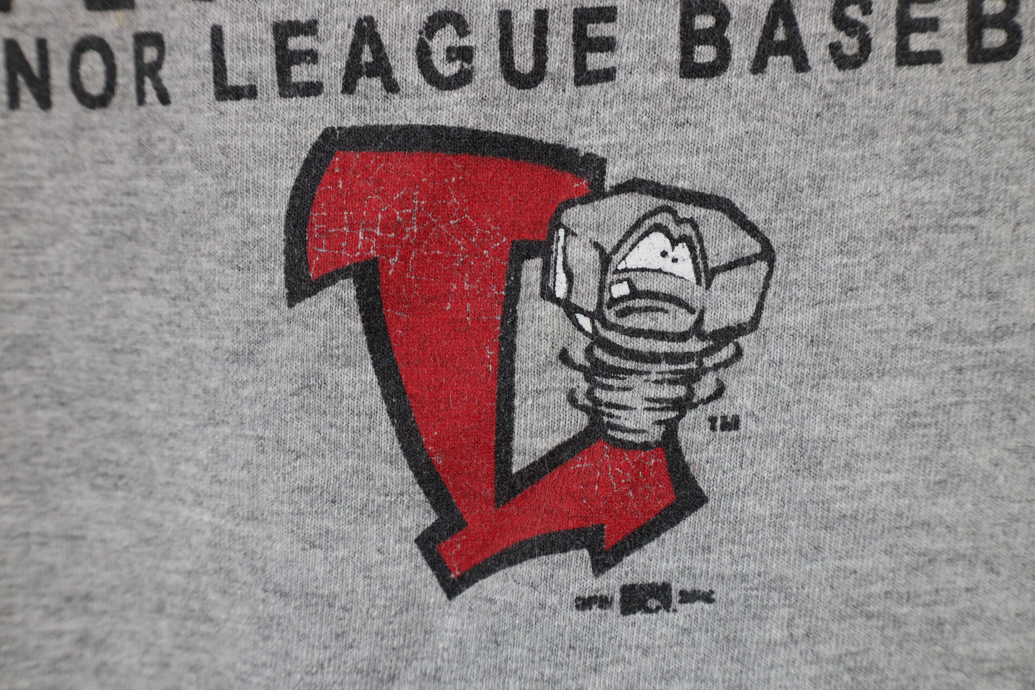 Vintage Vintage League Baseball Lansing Lugnuts Short Sleeve T-Shirt Size US L / EU 52-54 / 3 - 6 Thumbnail