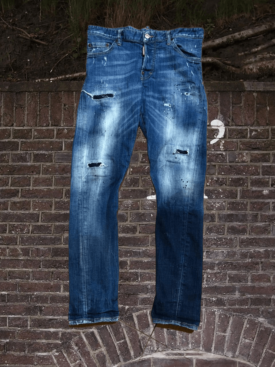 Dsquared2 Dsquared2 Jeans Slim Tapered Denim Distressed Paint Spots Size US 32 / EU 48 - 1 Thumbnail
