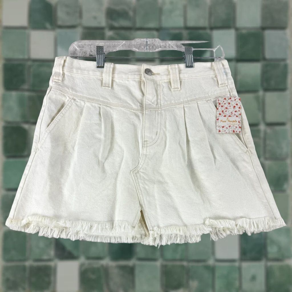 Free People Free People Side Car Mini Skirt Womens Size 28 White Denim Frayed Hem Casual Size 28" / US 6 / IT 42 - 1 Thumbnail