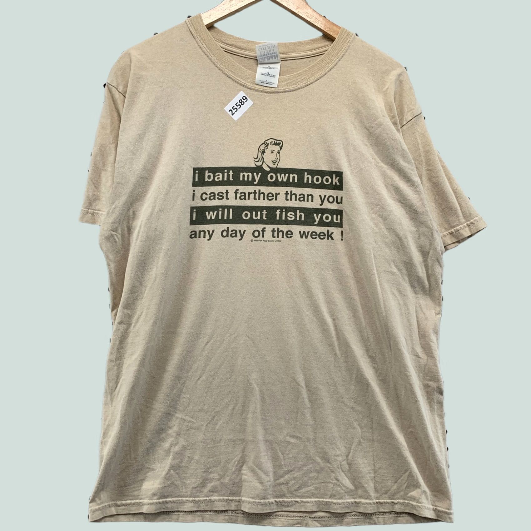Gildan Vintage Y2k Fishing Shirt Tan Funny Bait Quote Adult Large Outdoors 22x28.5 Size US L / EU 52-54 / 3 - 1 Thumbnail