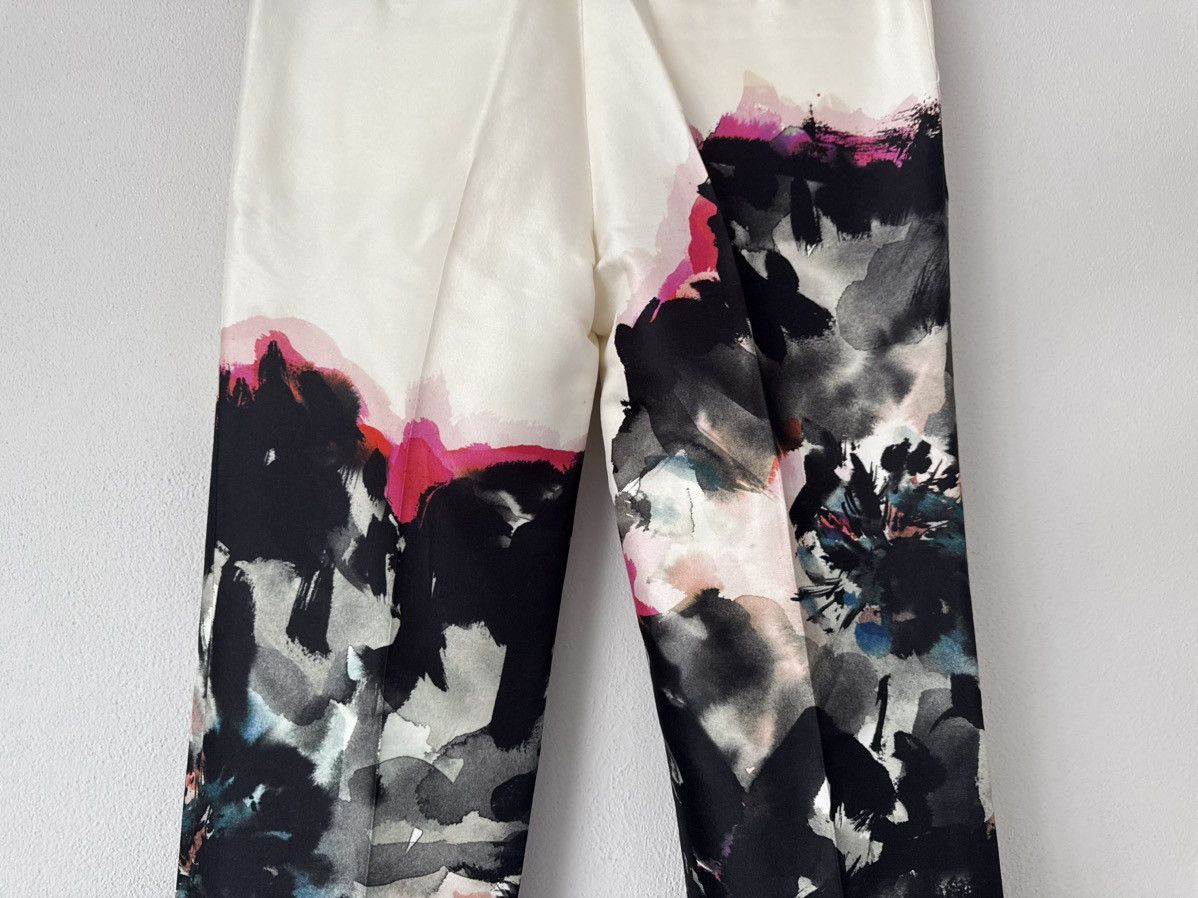 Alexander McQueen Abstract Floral Trousers in Wool-Silk Size US 32 / EU 48 - 8 Thumbnail
