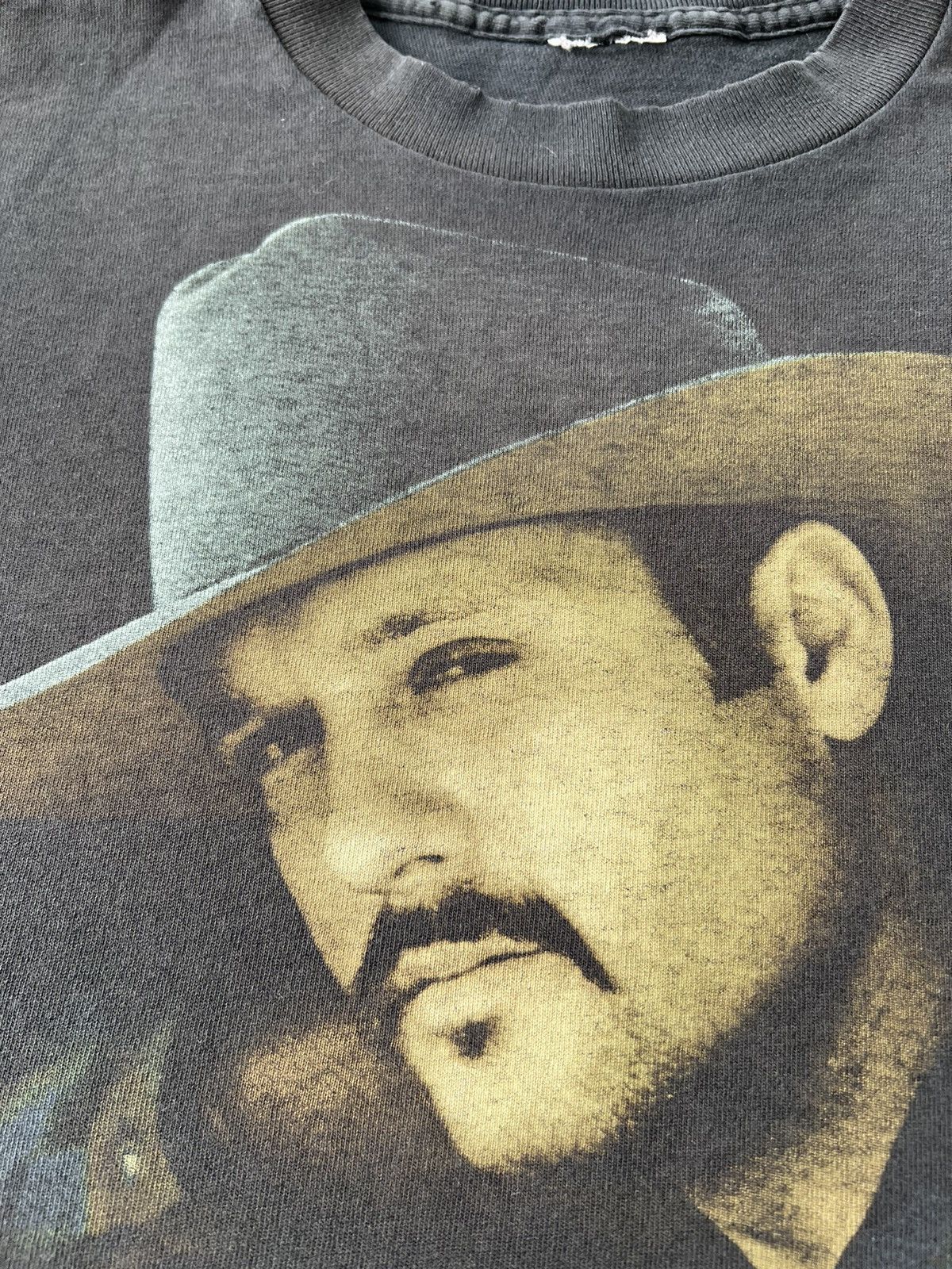 Band Tees Vintage 1995 Tim McGraw Сountry Music Faded Black T-shirt Size US L / EU 52-54 / 3 - 6 Thumbnail