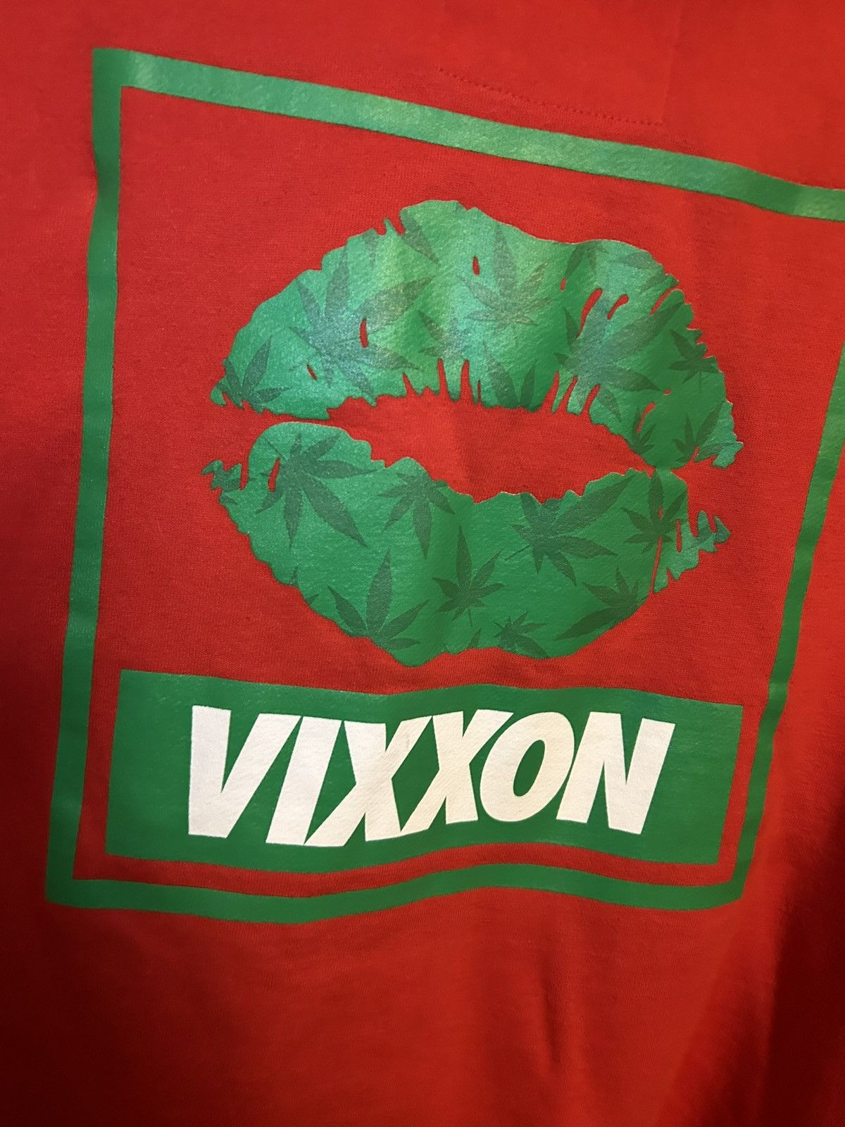 Vintage Vintage Vixxon marijuana lipstick lip stain zip-up hoodie Size US L / EU 52-54 / 3 - 11 Thumbnail