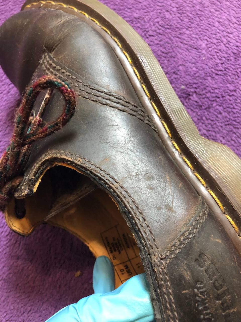 Dr. Martens DR. MARTENS LACE UP HIPSTER DARK BROWN DISTRESSED Size US 10 / EU 43 - 11 Thumbnail
