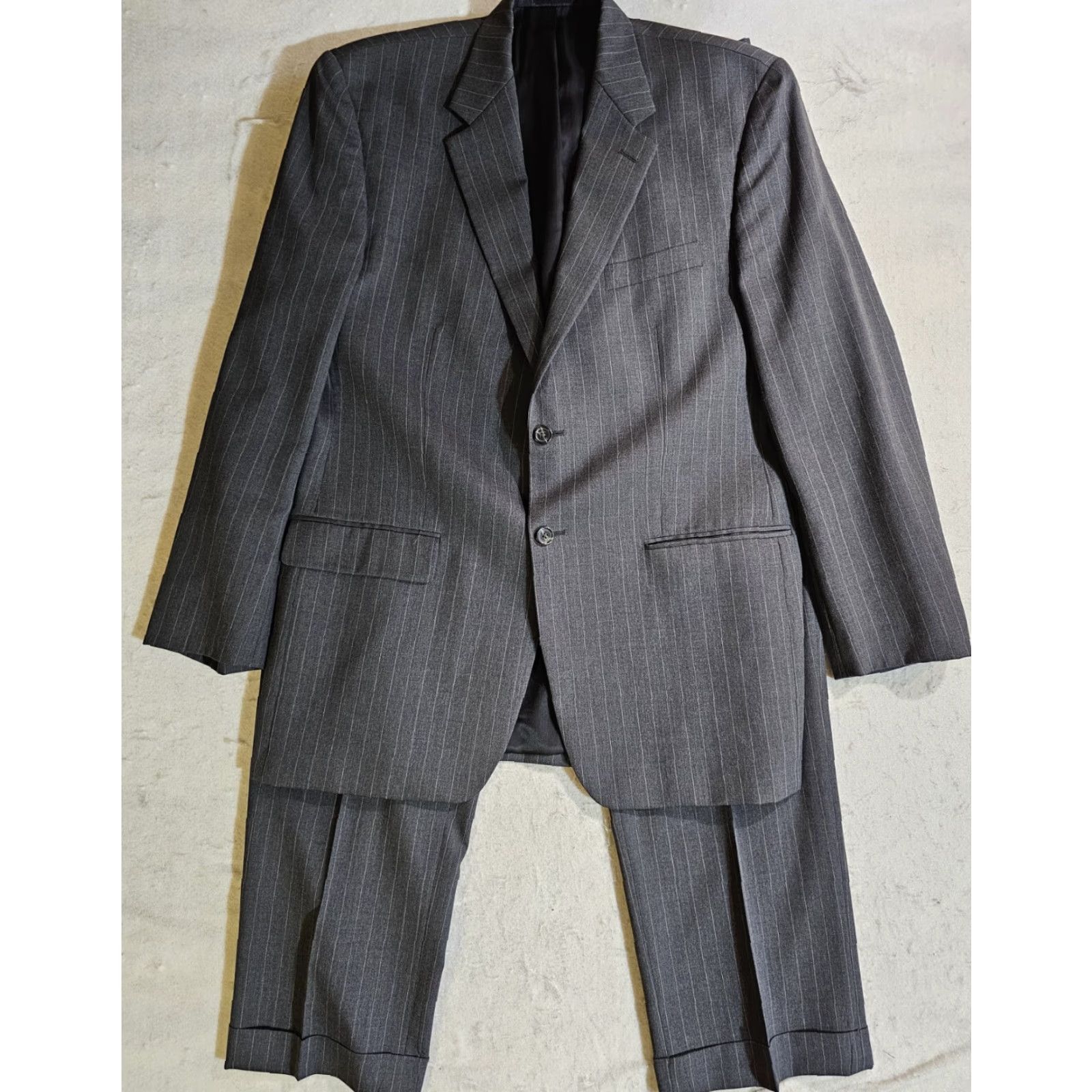Chaps VINTAGE CHAPS By RALPH LAUREN 100% Wool Grey Pin Striped Suit Mens 42 Long 34x32 Pants Size 42R - 2 Thumbnail
