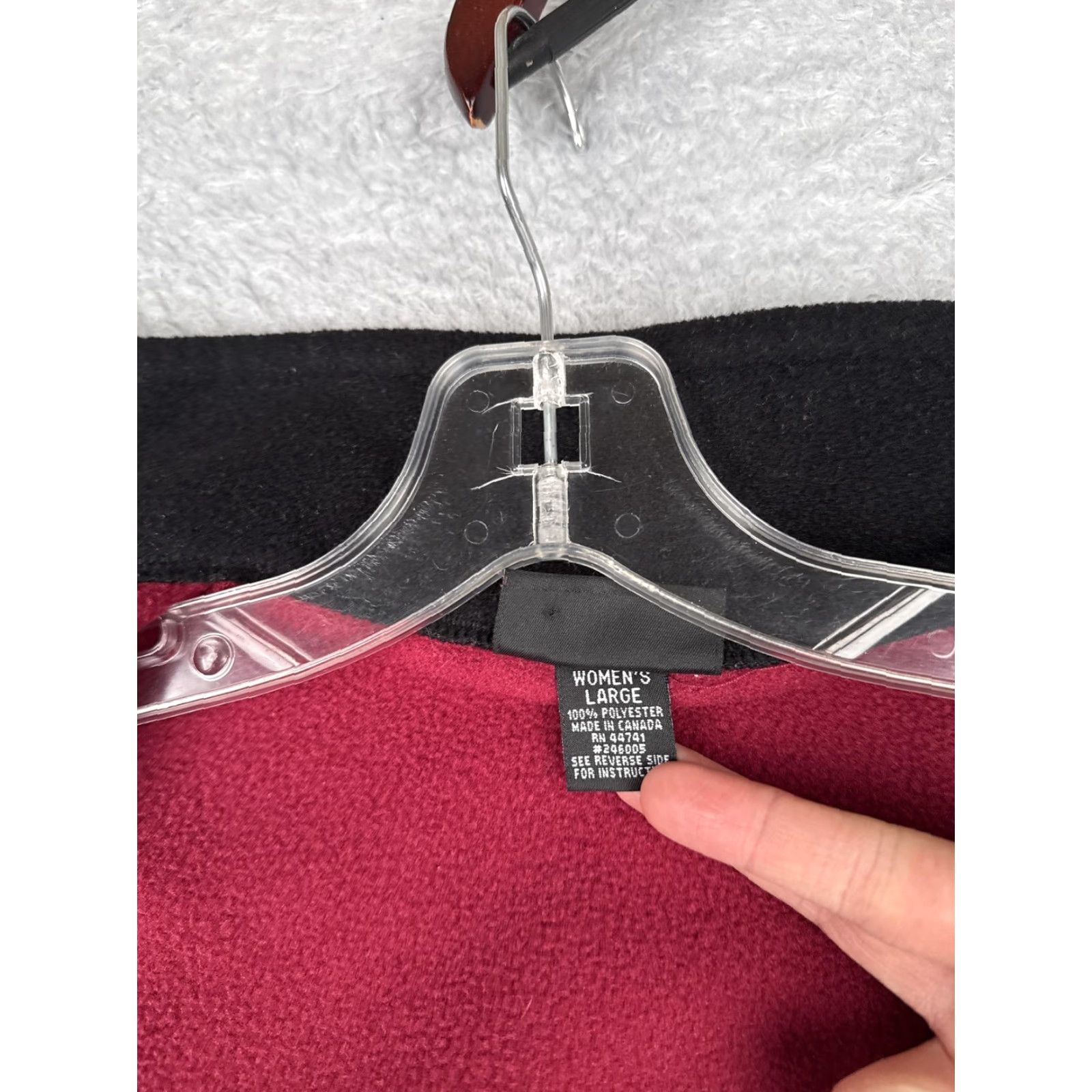 Vintage Alpine Design Vest Women L Red Black Fleece Full Zip Outdoor Hiking Polartec Size L / US 10 / IT 46 - 4 Thumbnail