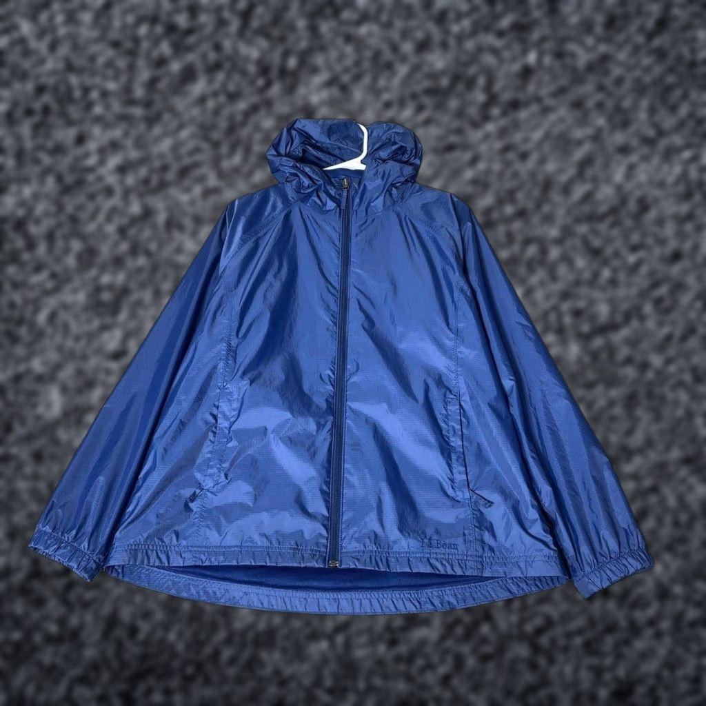 Vintage LL Bean Windbreaker Jacket Womens L Blue Full Zip Hooded Nylon Shell Pockets Outdoors Activewear - Mens/Womens? Size L / US 10 / IT 46 - 1 Thumbnail