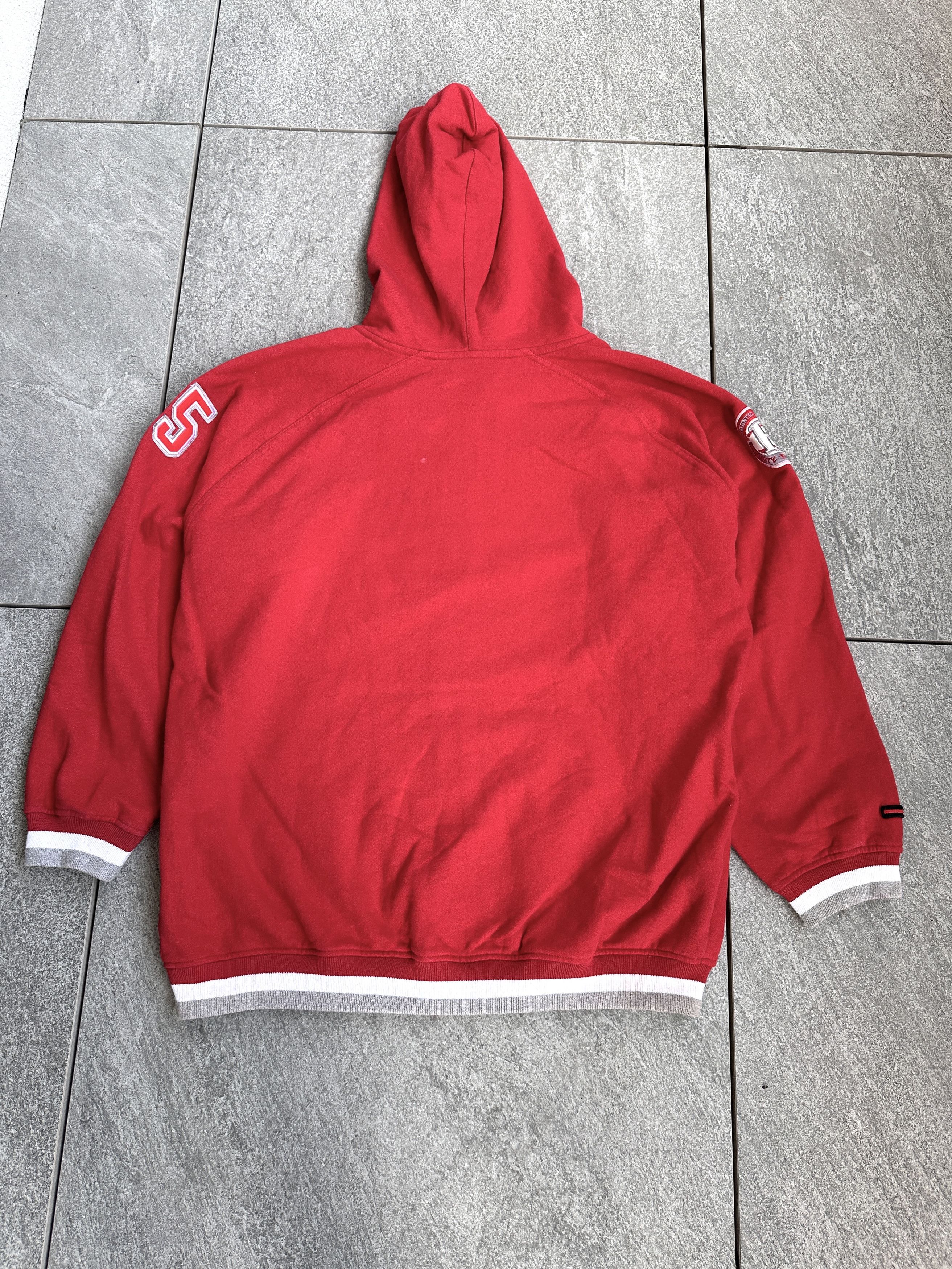 Fubu Vintage FUBU Queens university zip hoodie usa L Size US L / EU 52-54 / 3 - 6 Thumbnail