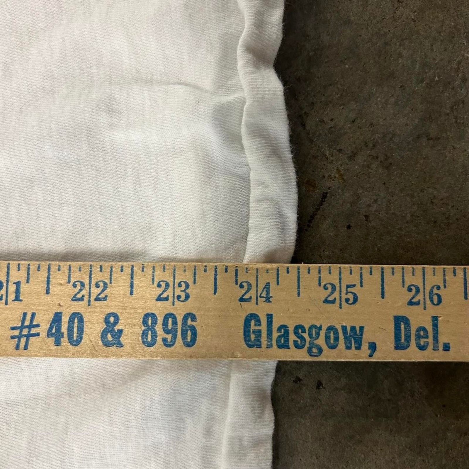 Hanes VTG 80s White Hanes cotton thin t-shirt Size US M / EU 48-50 / 2 - 6 Thumbnail