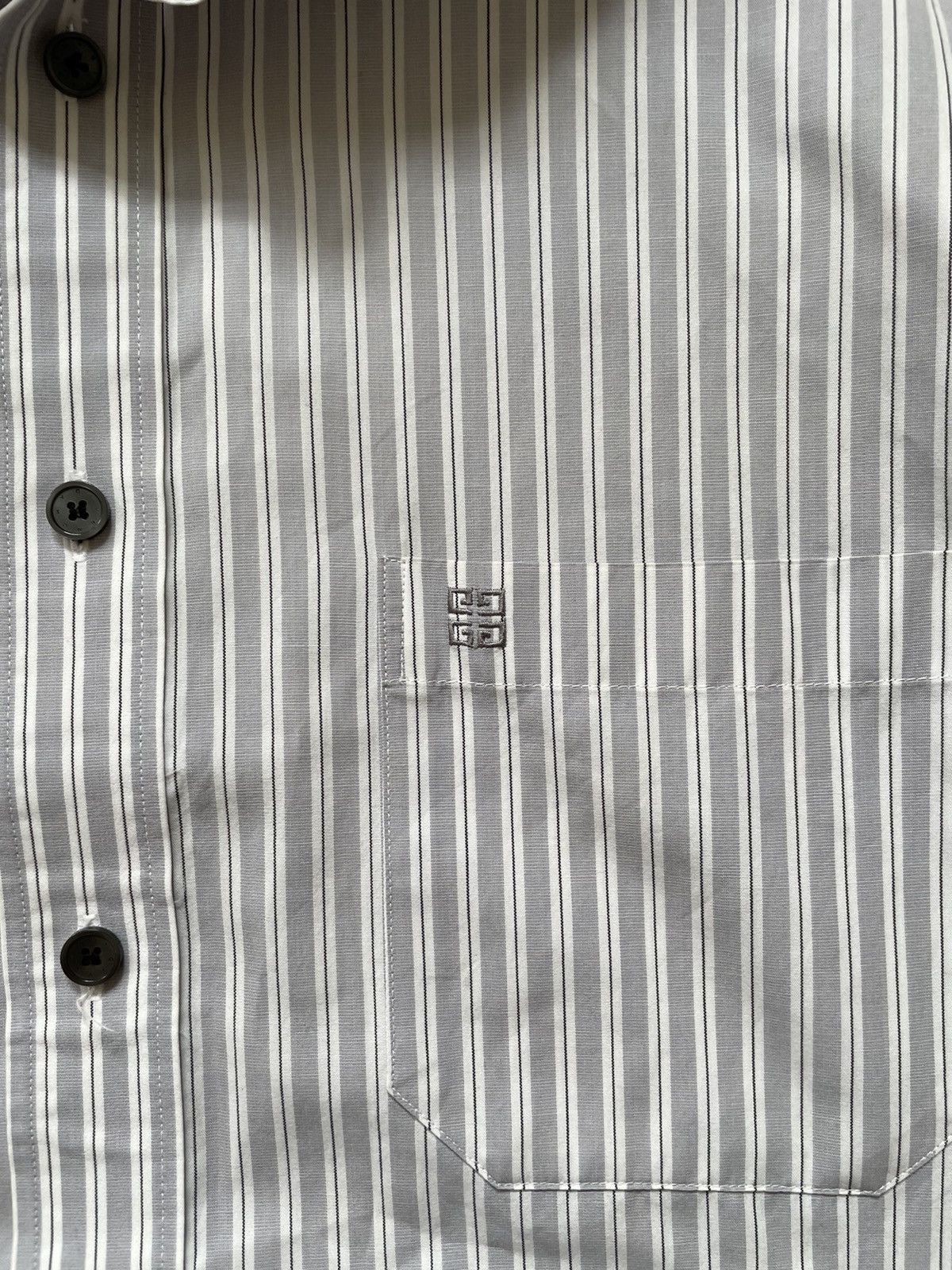 Givenchy Vintage Givenchy Striped Shirt Size US M / EU 48-50 / 2 - 3 Thumbnail