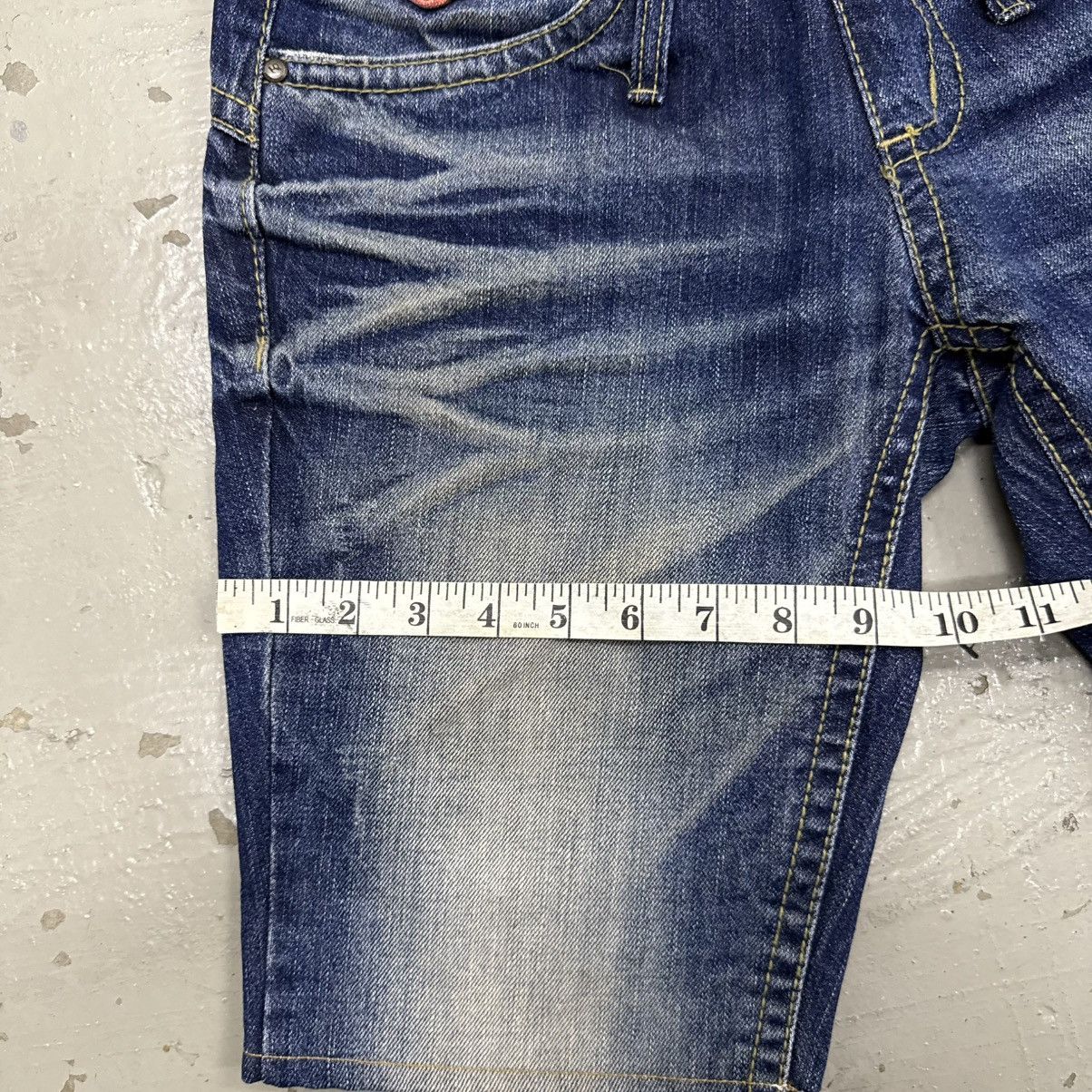 Hysteric Glamour Yoshitomo Nara X Lolita Jeans Denim Short Pants Sagging Size 25" / US 0 / IT 36 - 8 Thumbnail