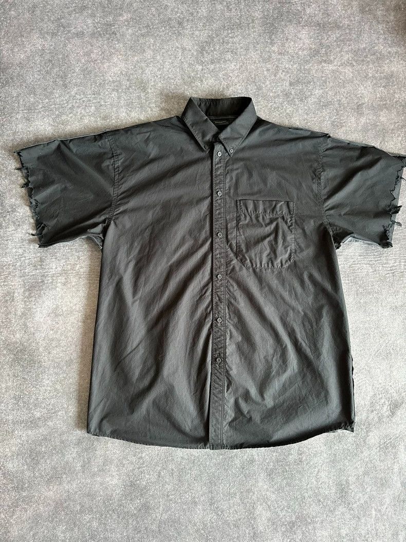 Balenciaga Balenciaga Short Sleeve Printed Shirt-2505 Size US M / EU 48-50 / 2 - 2 Thumbnail