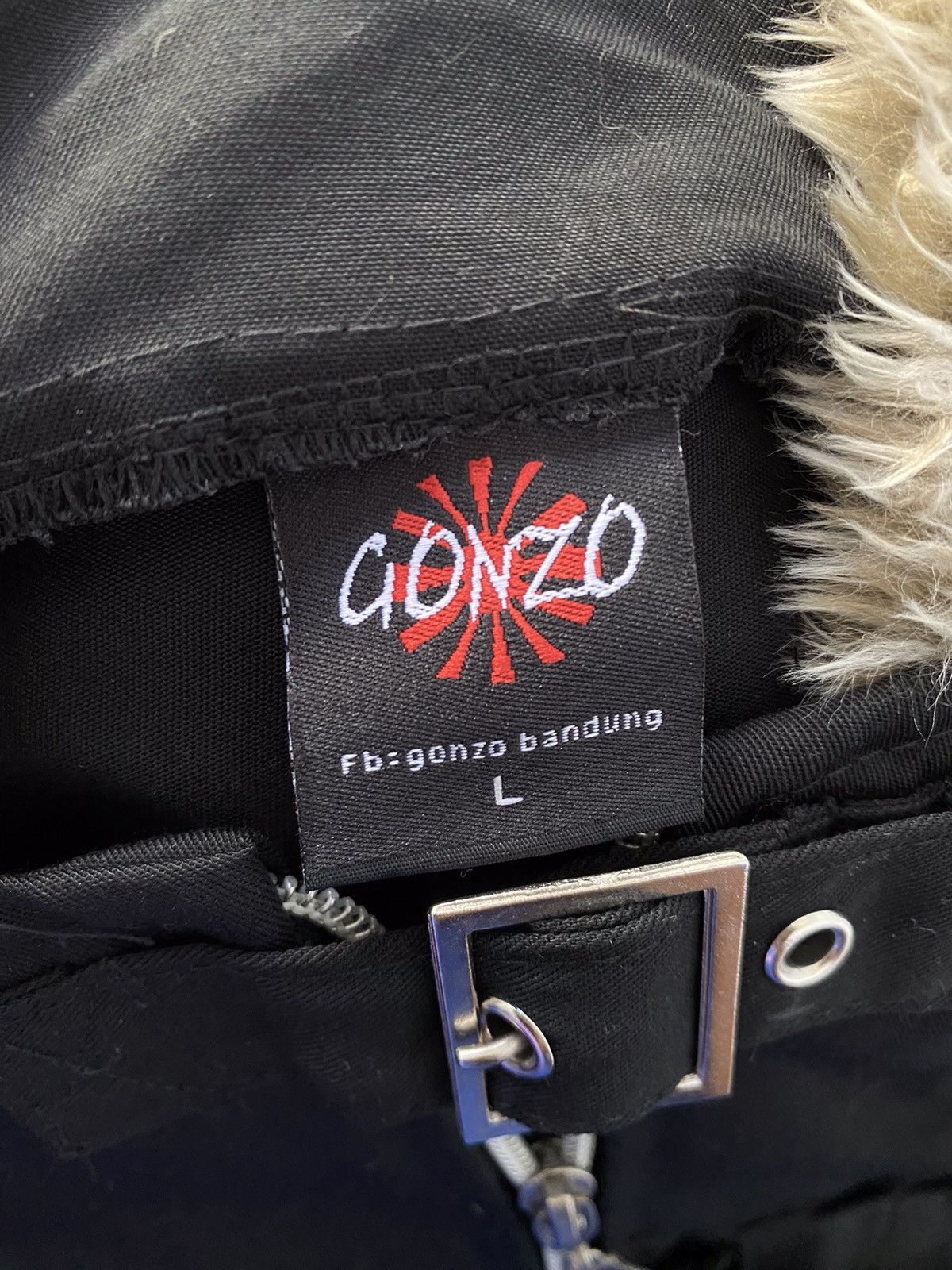 If Six Was Nine Gonzo Bondage Fur Faux Jacket Size US XL / EU 56 / 4 - 9 Thumbnail