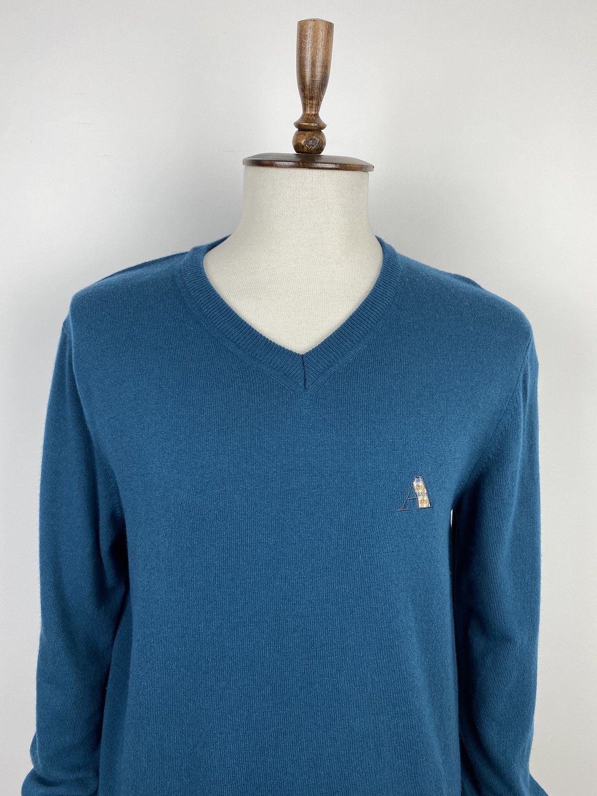 Aquascutum Men’s Aquascutum V-Neck Sweater size XL Size US XL / EU 56 / 4 - 2 Thumbnail