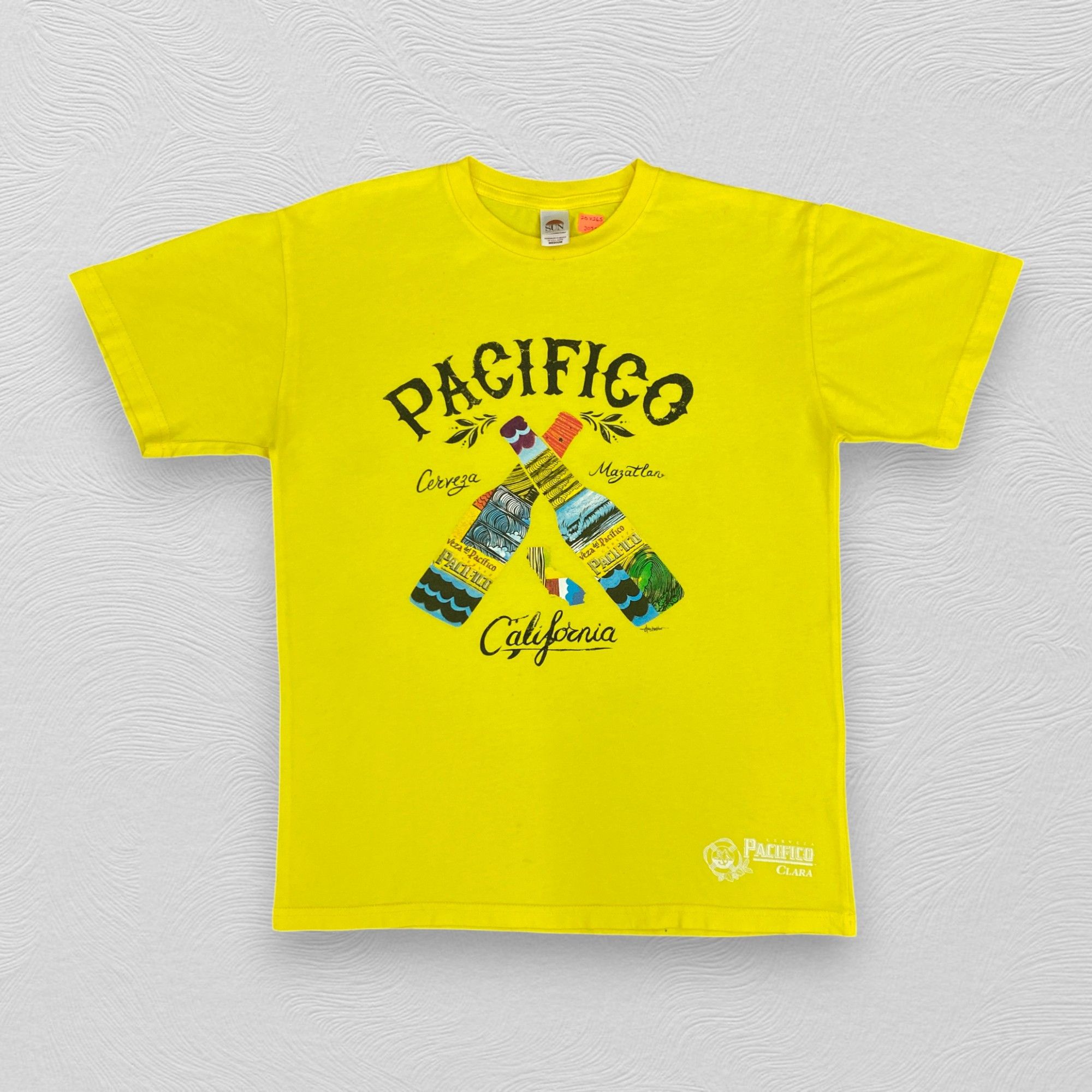 Japanese Brand Vintage Pacifico California Tshirt - J058 Size US M / EU 48-50 / 2 - 1 Thumbnail