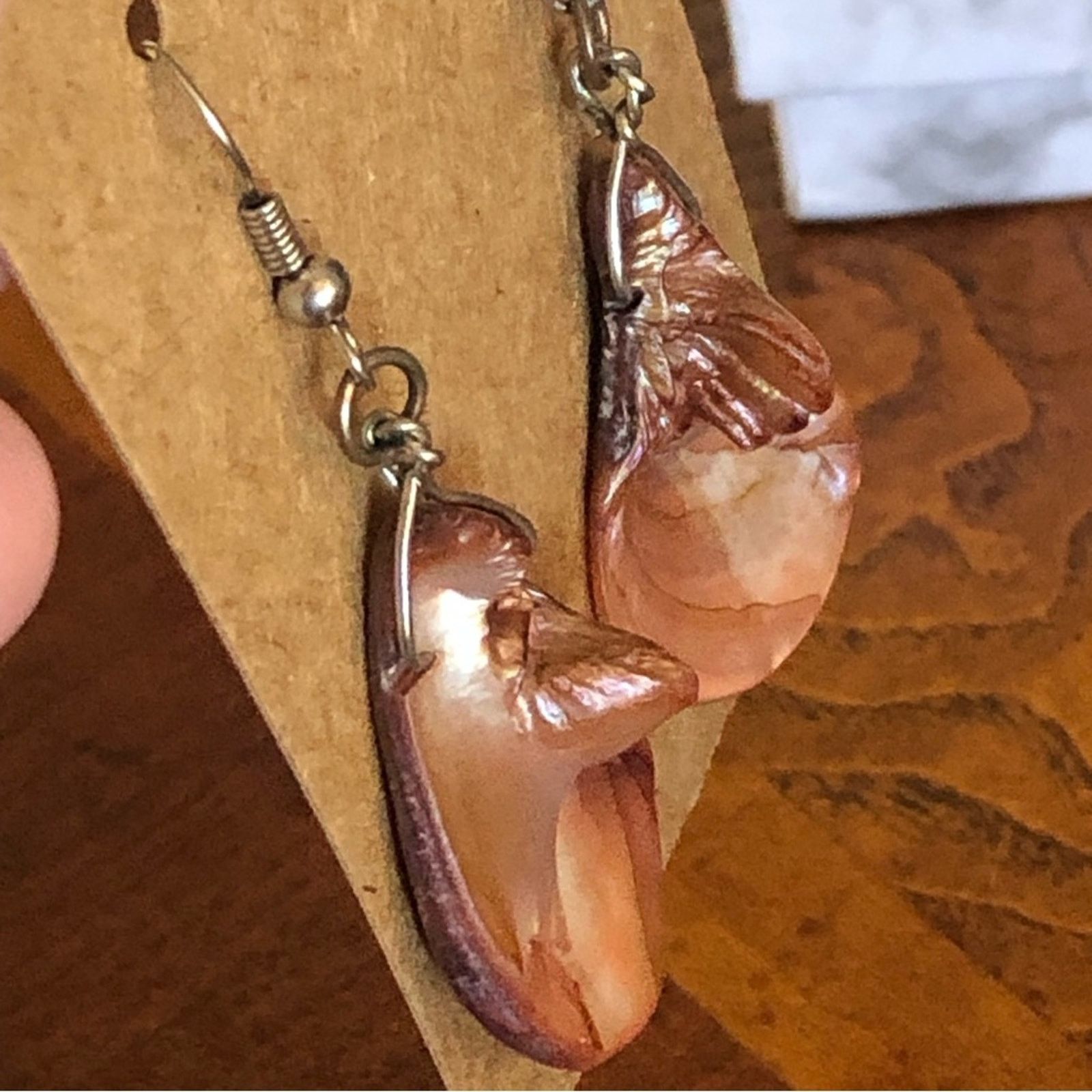 Handmade Hand crafted raindrop shape abalone shell earrings Size ONE SIZE - 5 Thumbnail