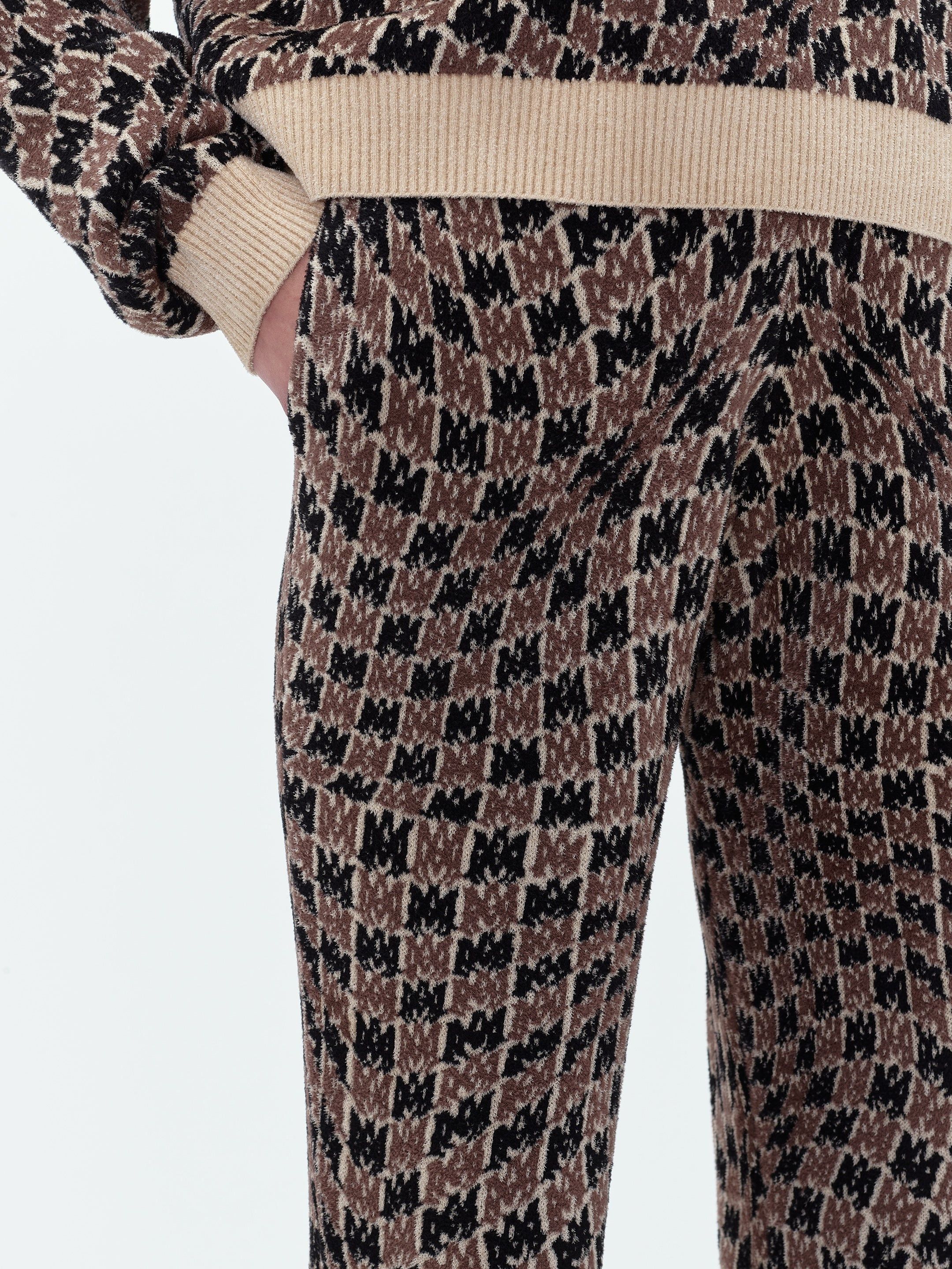 Amiri o1w1db10125 Pant in Multicolor Size 28" / US 6 / IT 42 - 2 Thumbnail