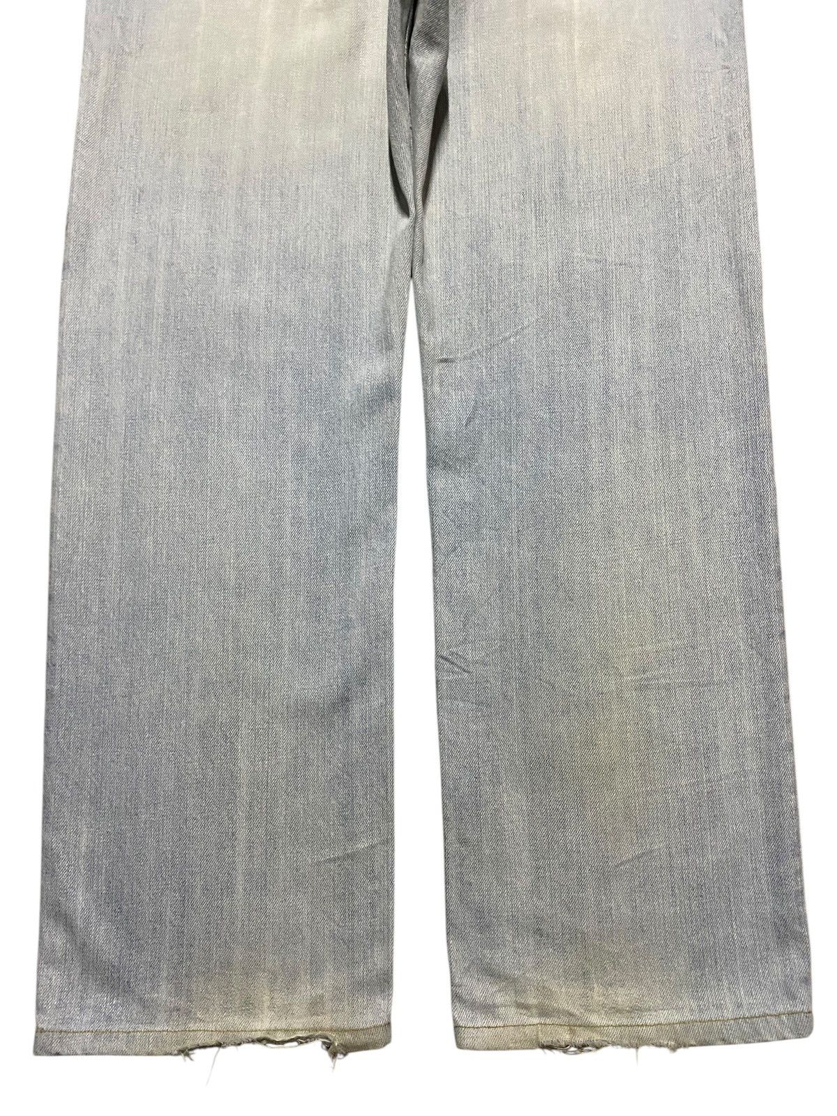 Japanese Brand Vintage Japanese Brand Uniqlo Light Wash Distressed Jeans Size US 34 / EU 50 - 6 Thumbnail