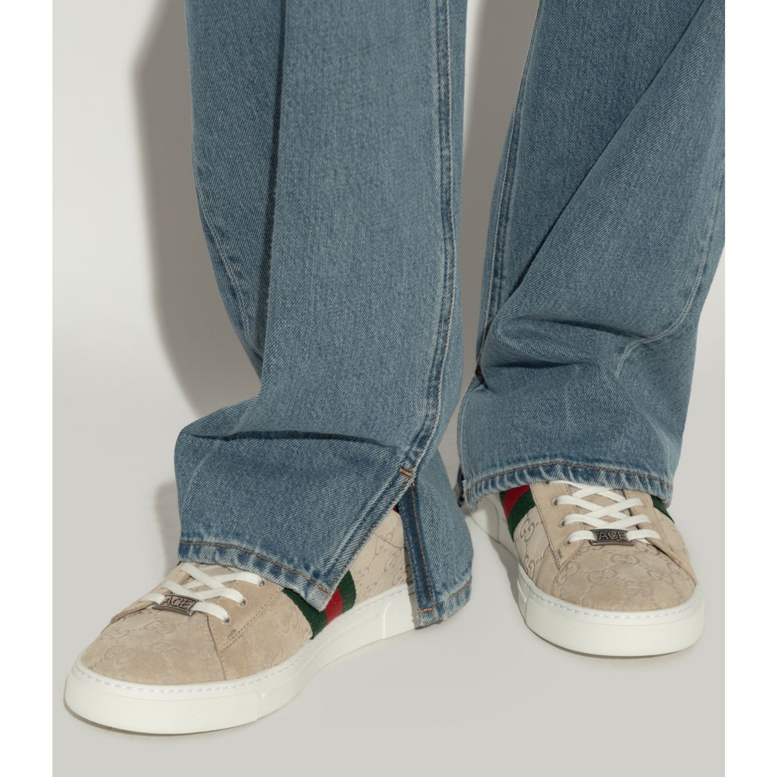 Gucci Gucci Oatmeal Beige Suede Flat Low Top Trainer Sneakers 37 Size US 7 / IT 37 - 7 Thumbnail