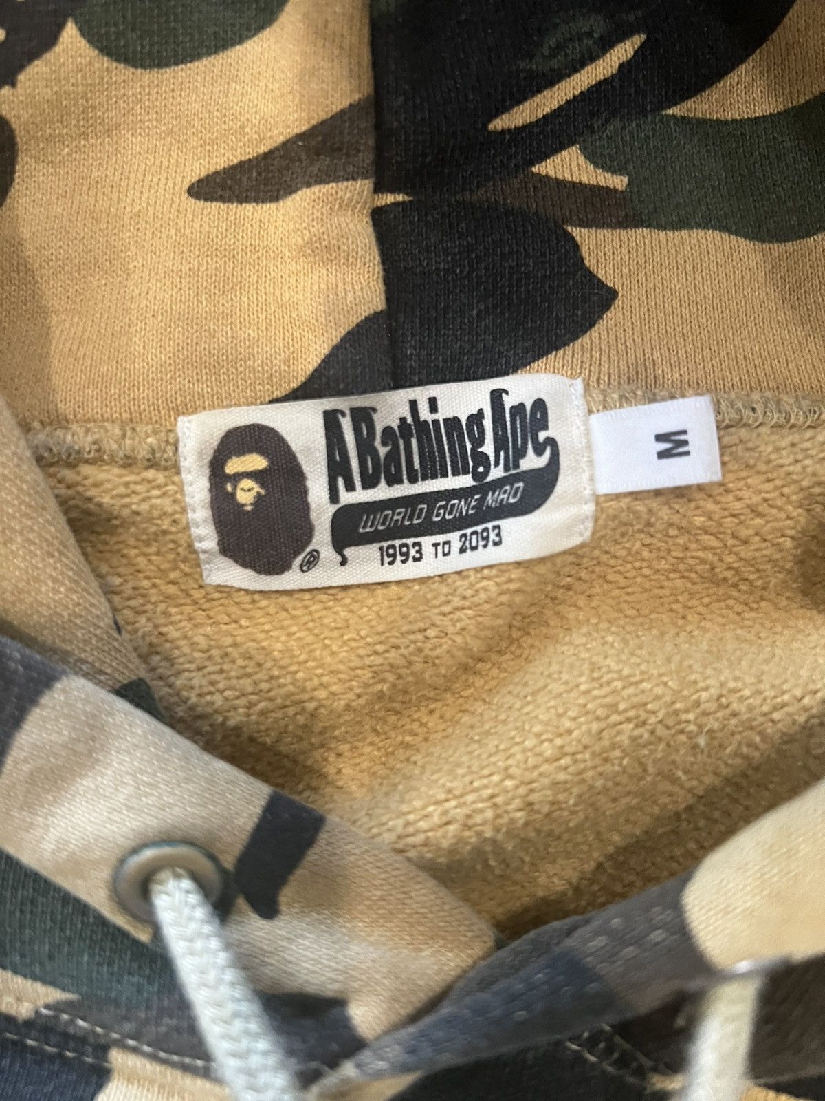 Bape Bape 1st Camo College Pullover Hoodie Yellow Size US M / EU 48-50 / 2 - 5 Thumbnail