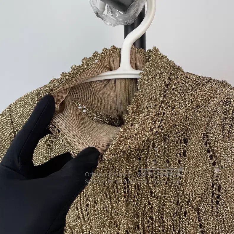 Louis Vuitton Louis Vuitton Linen brown knit cut-out crewneck sweater Size M / US 6-8 / IT 42-44 - 5 Thumbnail