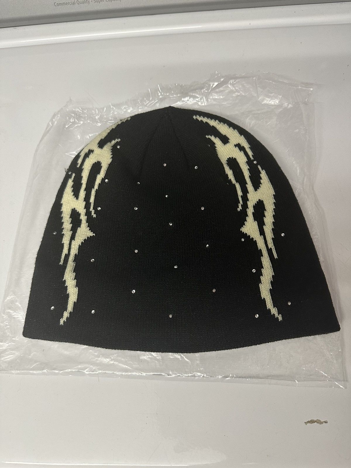 Hellstar Flame Beanie Grey – YankeeKicks Online