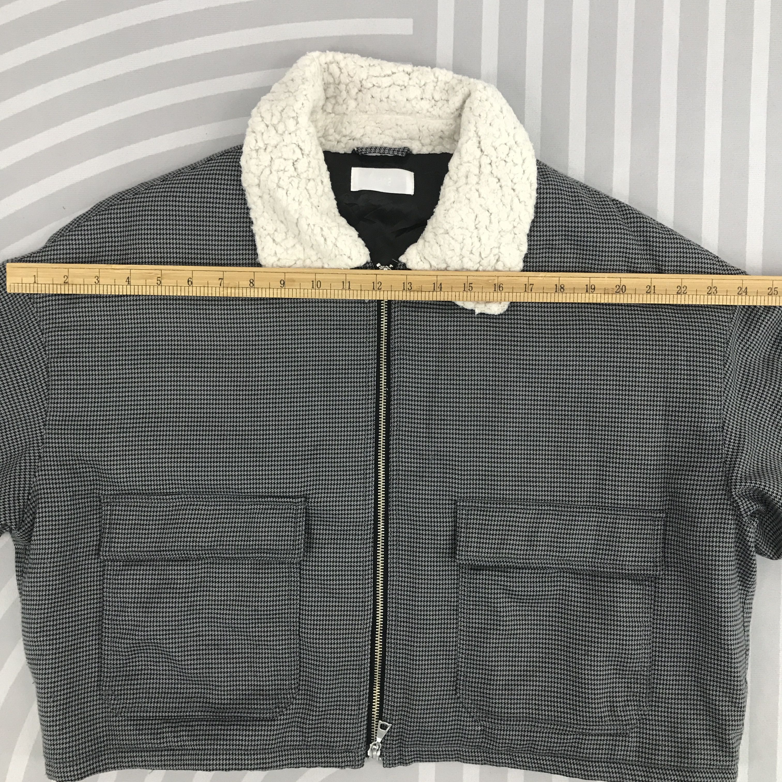 HARE × Vintage Vintage Hare zippers design Cropped jacket Size US M / EU 48-50 / 2 - 5 Thumbnail