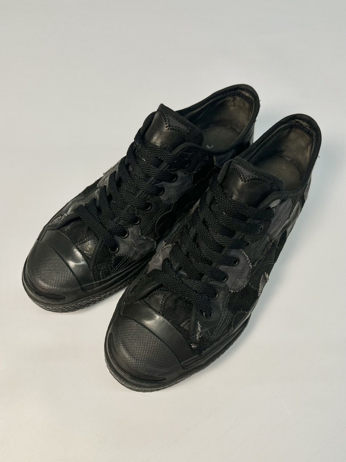 Number (N)ine AW04 Number Nine Black Tribal Heart Slip-ons Shoes