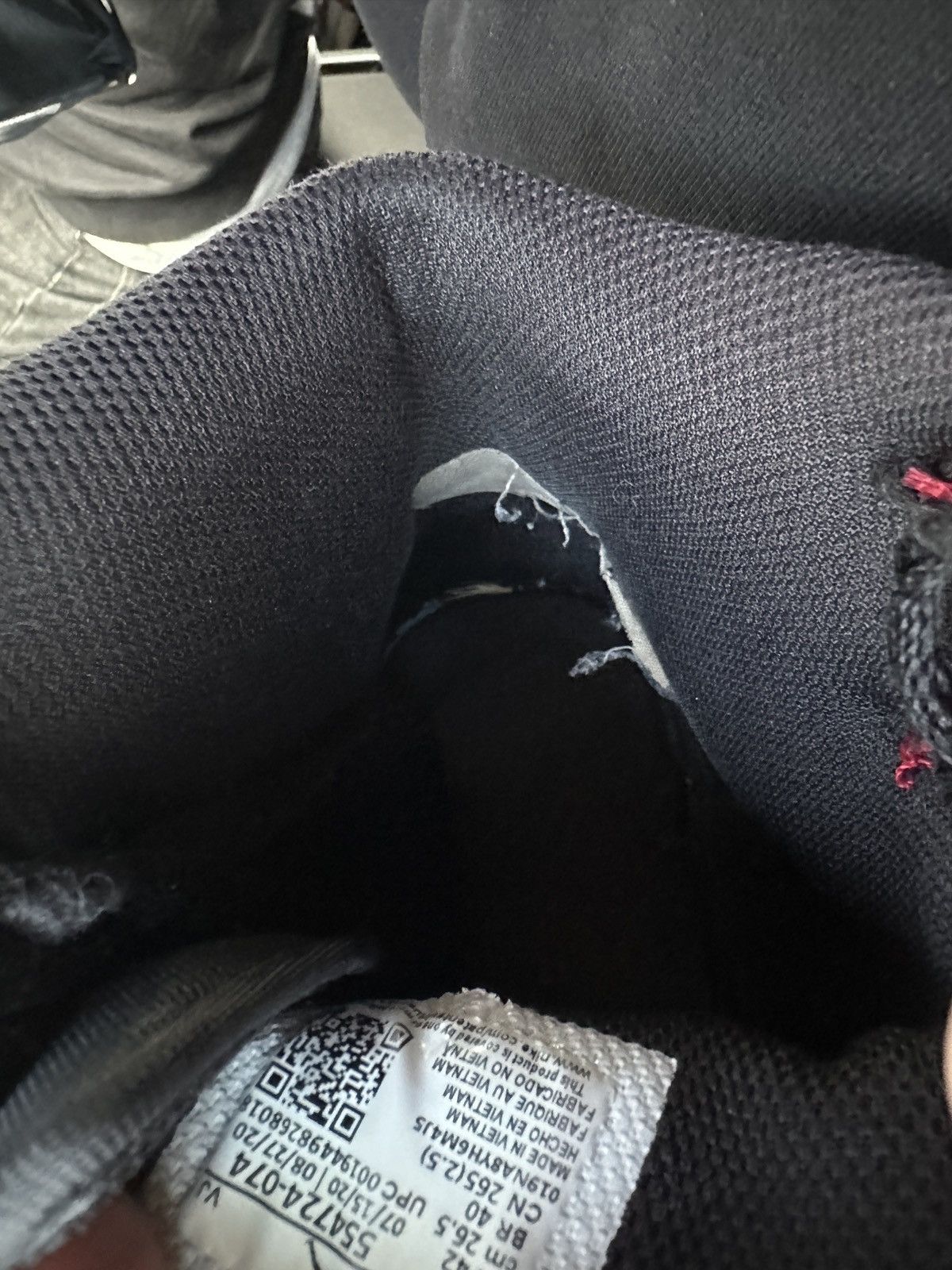 Nike 🚨NIKE AIR JORDAN 1 BRED MID RED BLACK WITH LOGO SHOES Size US 8.5 / EU 41-42 - 11 Thumbnail