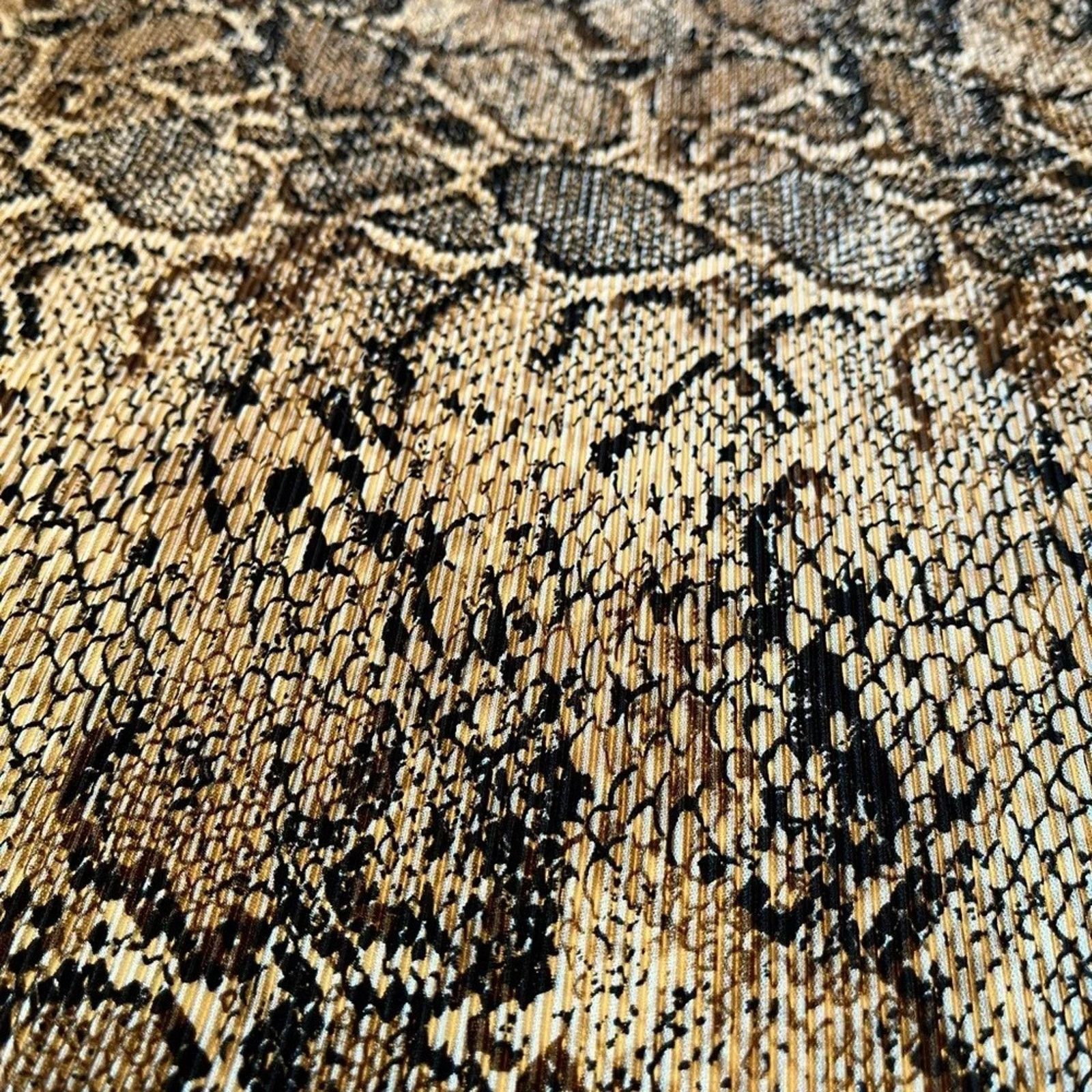 The Unbranded Brand Tess snake print top, size large. Size L / US 10 / IT 46 - 3 Thumbnail
