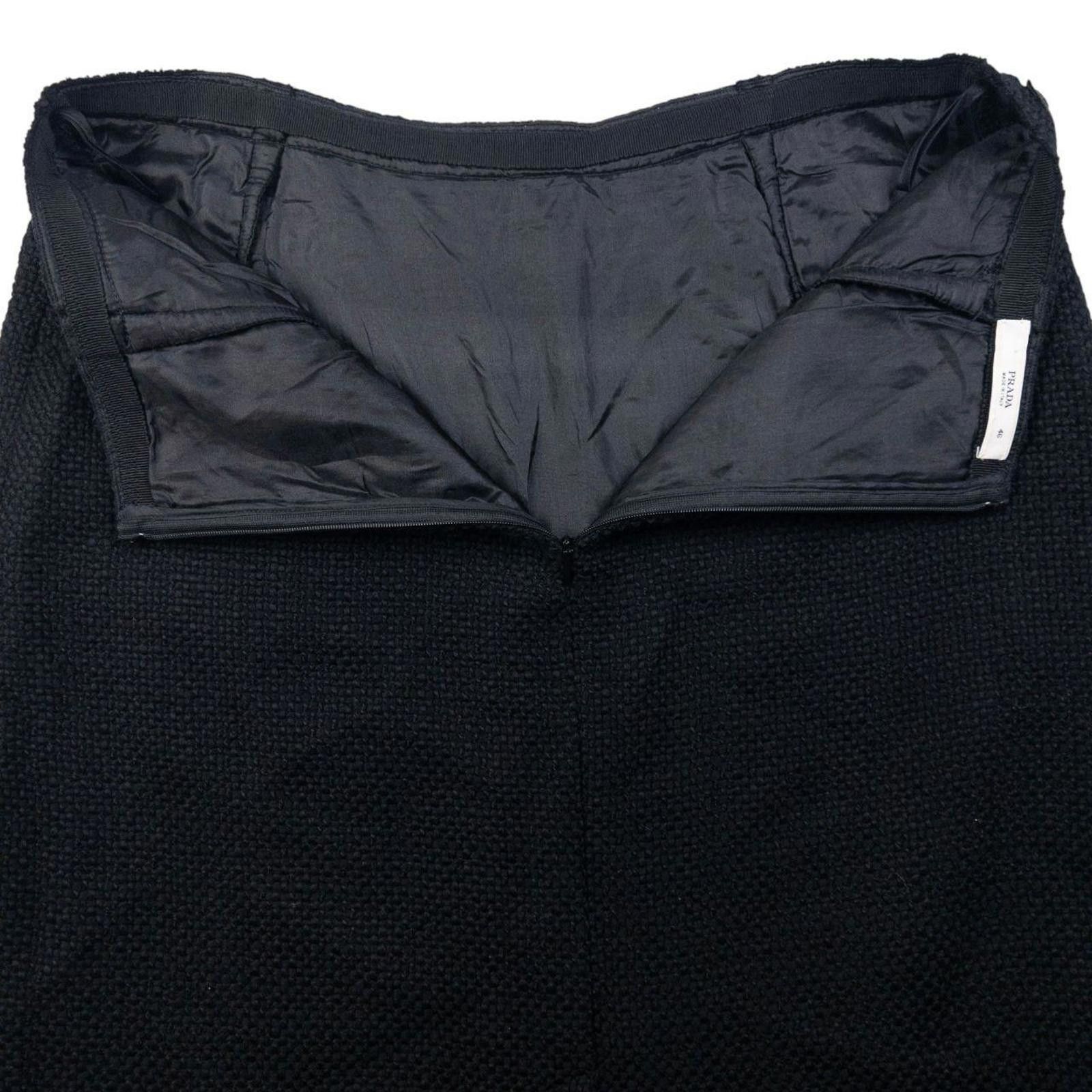 Prada Vintage Prada Pleated Wool Skirt Womens Size W30 Size 30" / US 8 / IT 44 - 4 Thumbnail