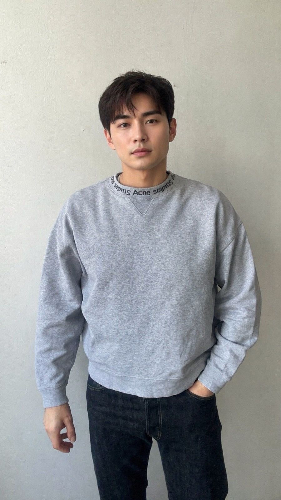 Acne Studios Acne Studios Flogho Logo Boxy Fit Grey Sweatshirt Oversized Size US L / EU 52-54 / 3 - 1 Thumbnail