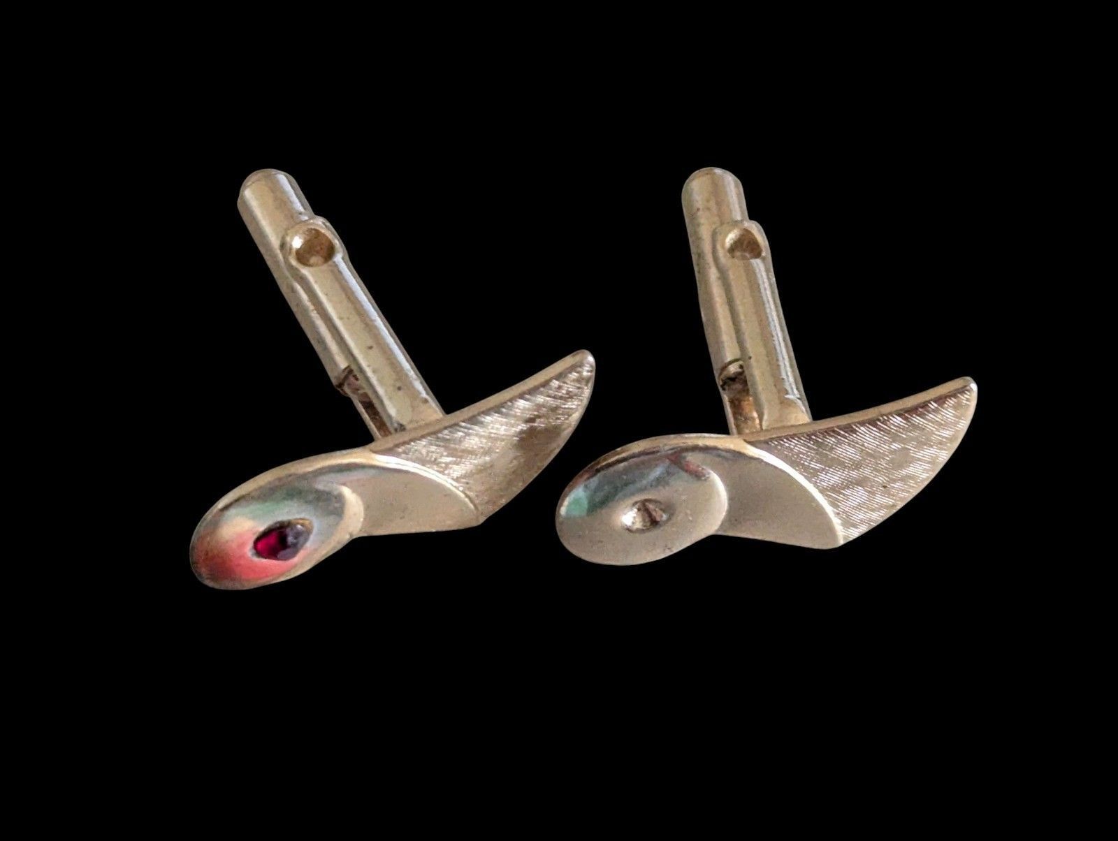 Other NOS Vintage Set Mens Cuff Links Tie Tack Gold Toned Sixties Size ONE SIZE - 3 Thumbnail
