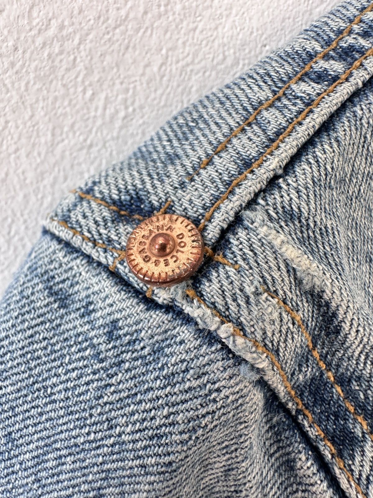 Dolce & Gabbana Dolce & Gabbana Archival Denim Jacket Y2K Blue Jean Jacket Size S / US 4 / IT 40 - 17 Thumbnail