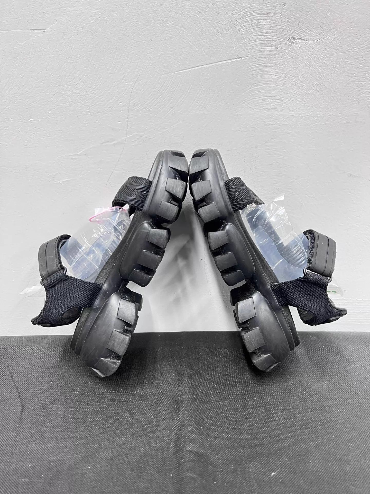 Prada Prada Black Thick Sole Velcro Beach Sandals 36 Good Size US 5.5 / IT 35.5 - 5 Thumbnail