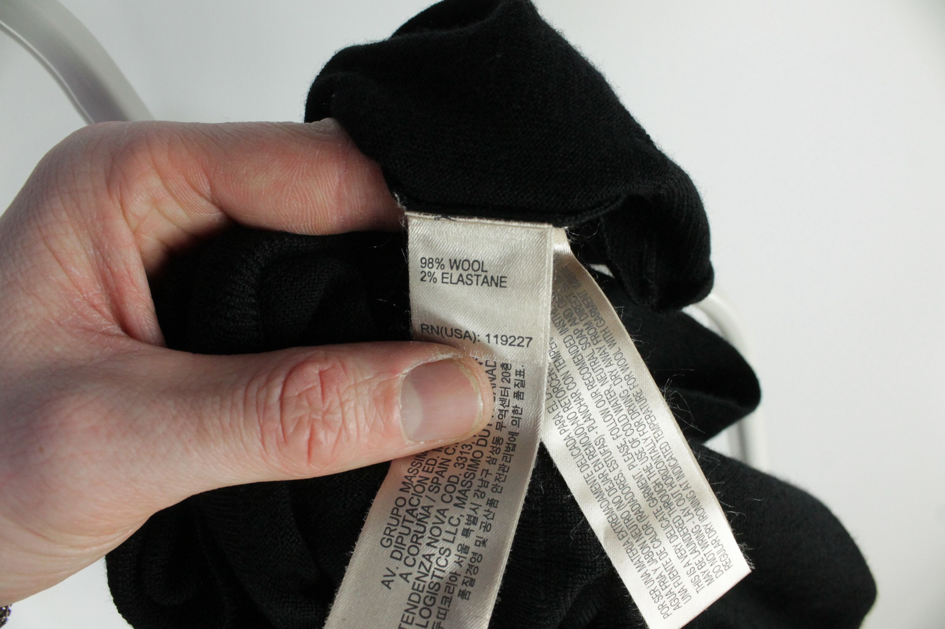 Designer × Massimo Dutti Massimo Dutti Ultalight Black Merino Turtleneck Sweater Size US XXL / EU 58 / 5 - 7 Thumbnail