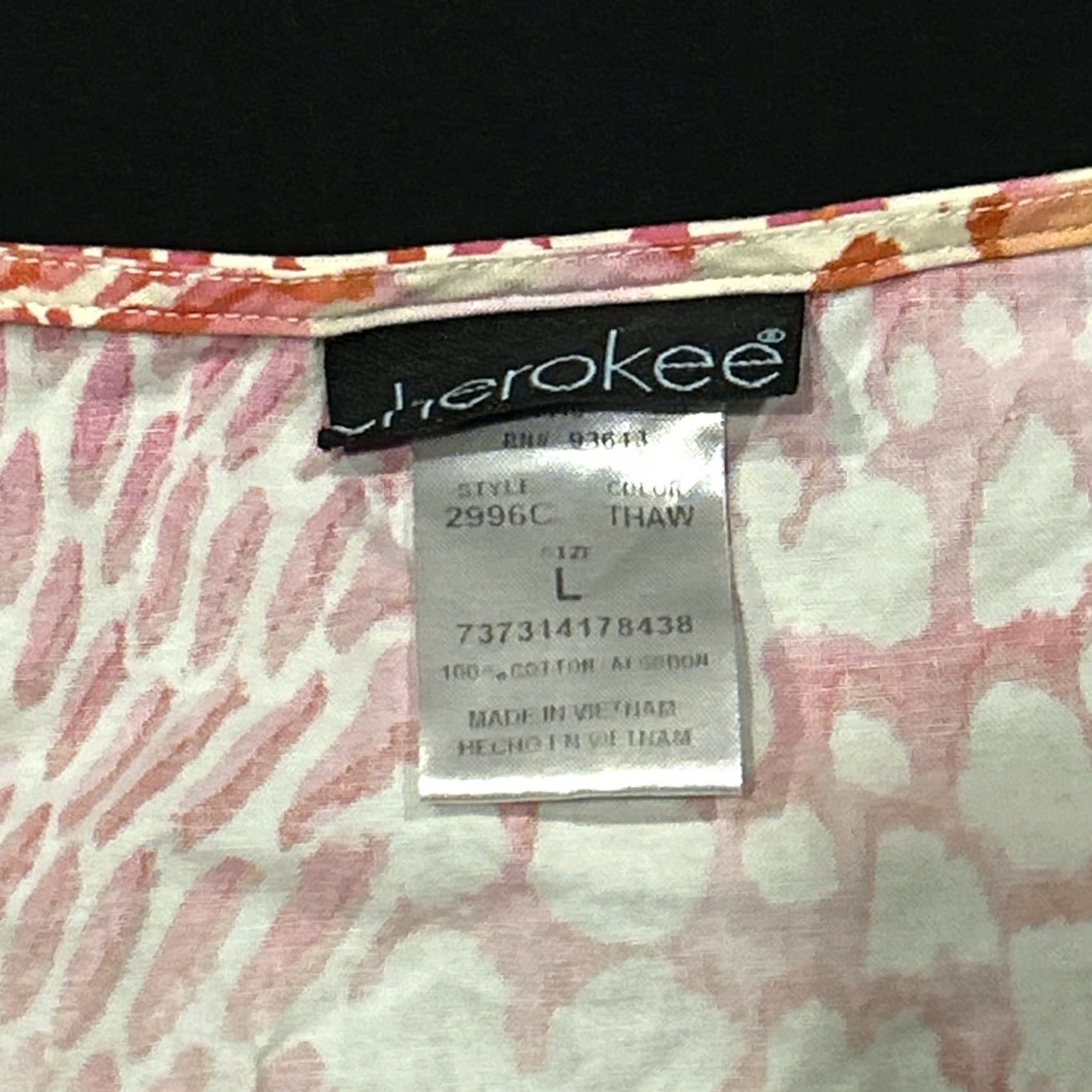 Cherokee Cherokee Floral Snakeskin Scrub Top Nursing Medical Pink L Women Size US L / EU 52-54 / 3 - 2 Thumbnail